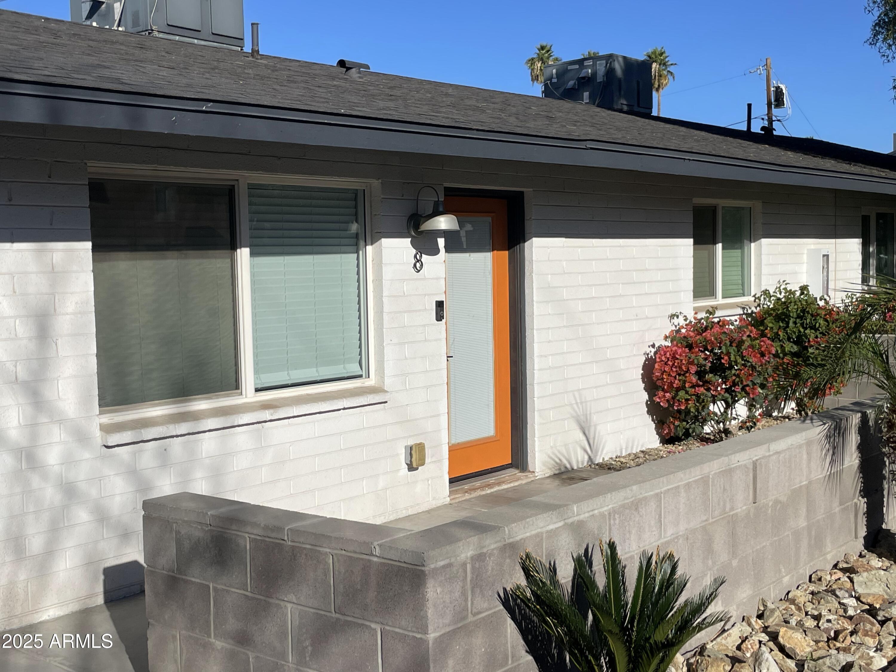 3416 N 37TH Street, 8