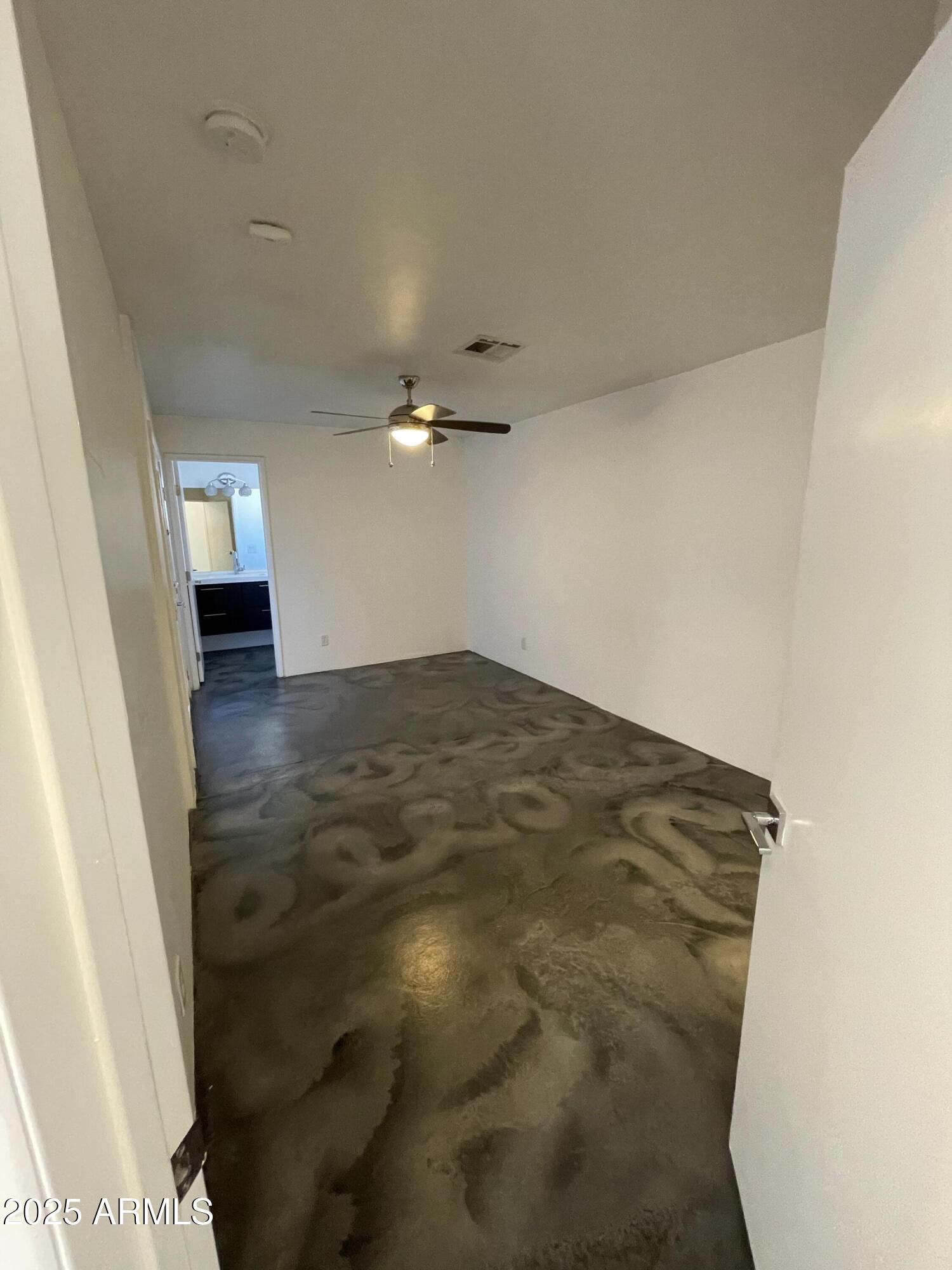 3416 N 37TH Street, 8