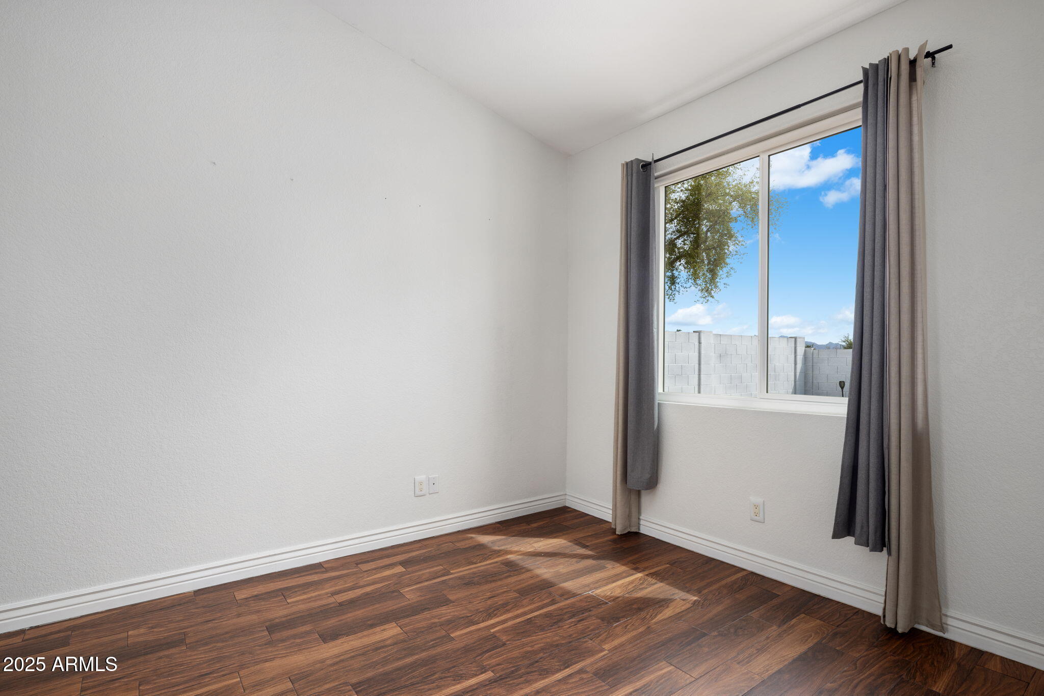 16131 W MARICOPA Street