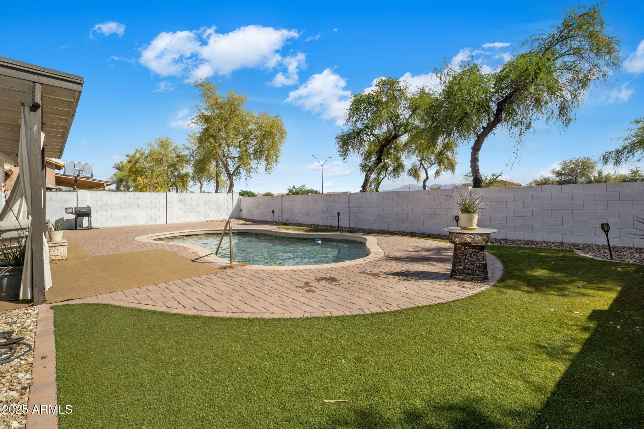 16131 W MARICOPA Street