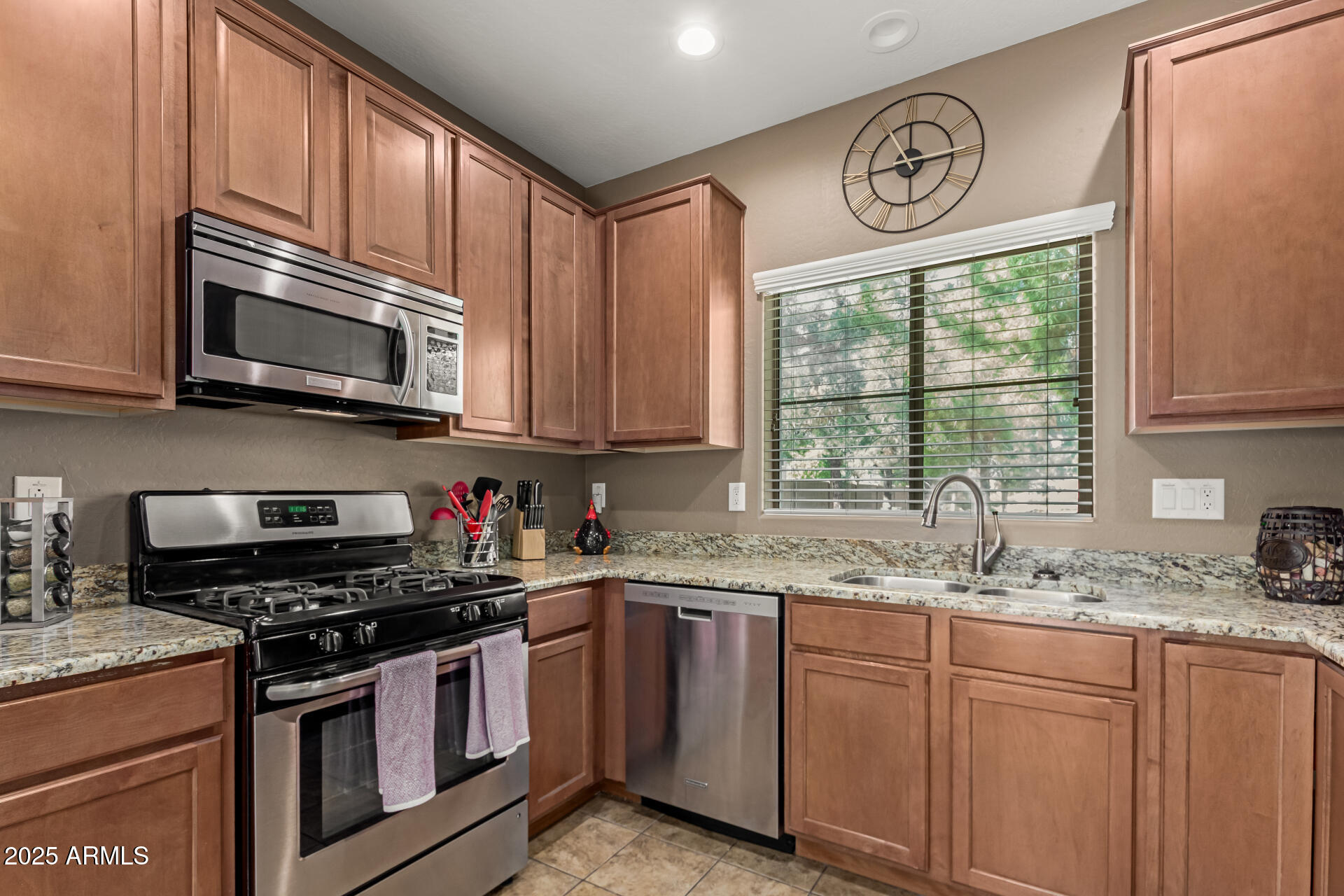 14239 W PORT ROYALE Lane