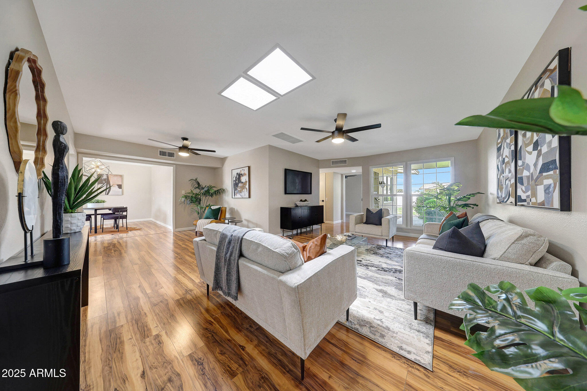 10713 W SANTA FE Drive