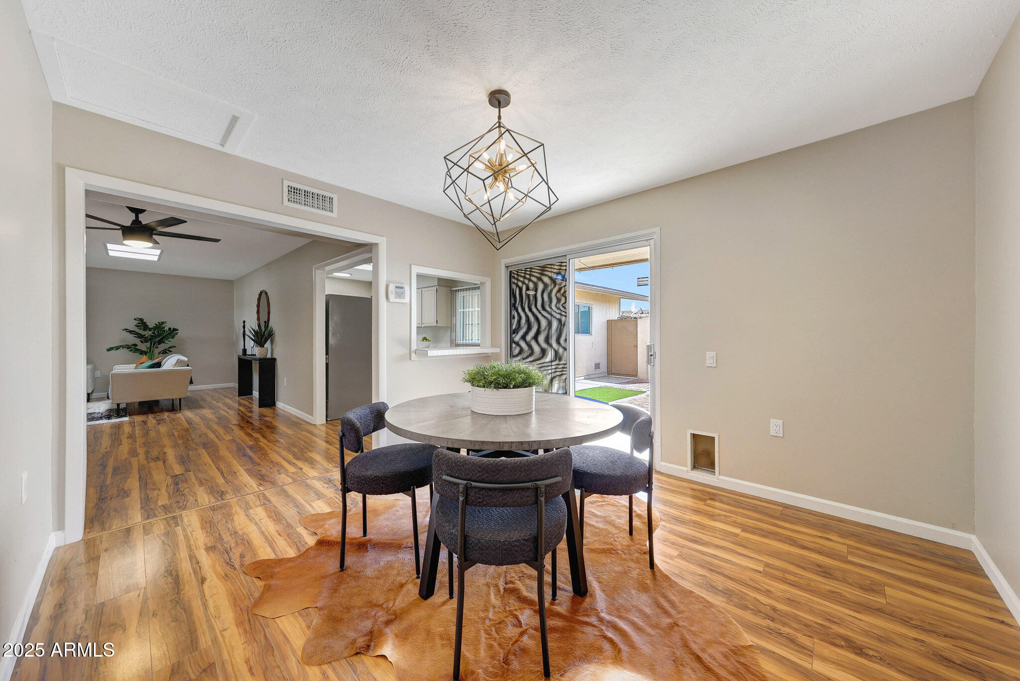 10713 W SANTA FE Drive