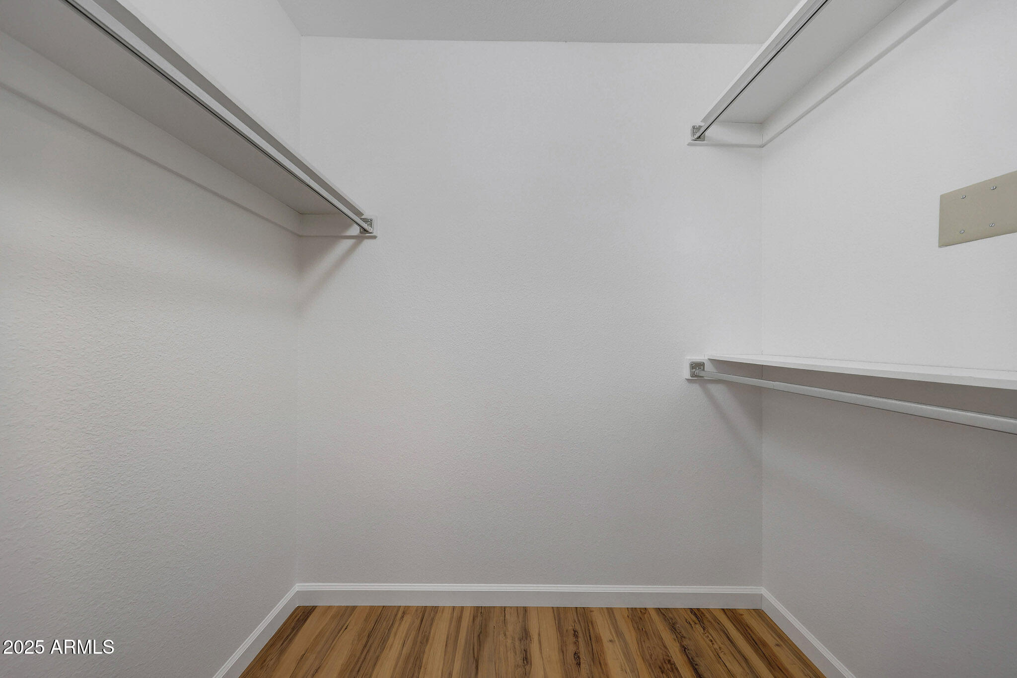 10713 W SANTA FE Drive