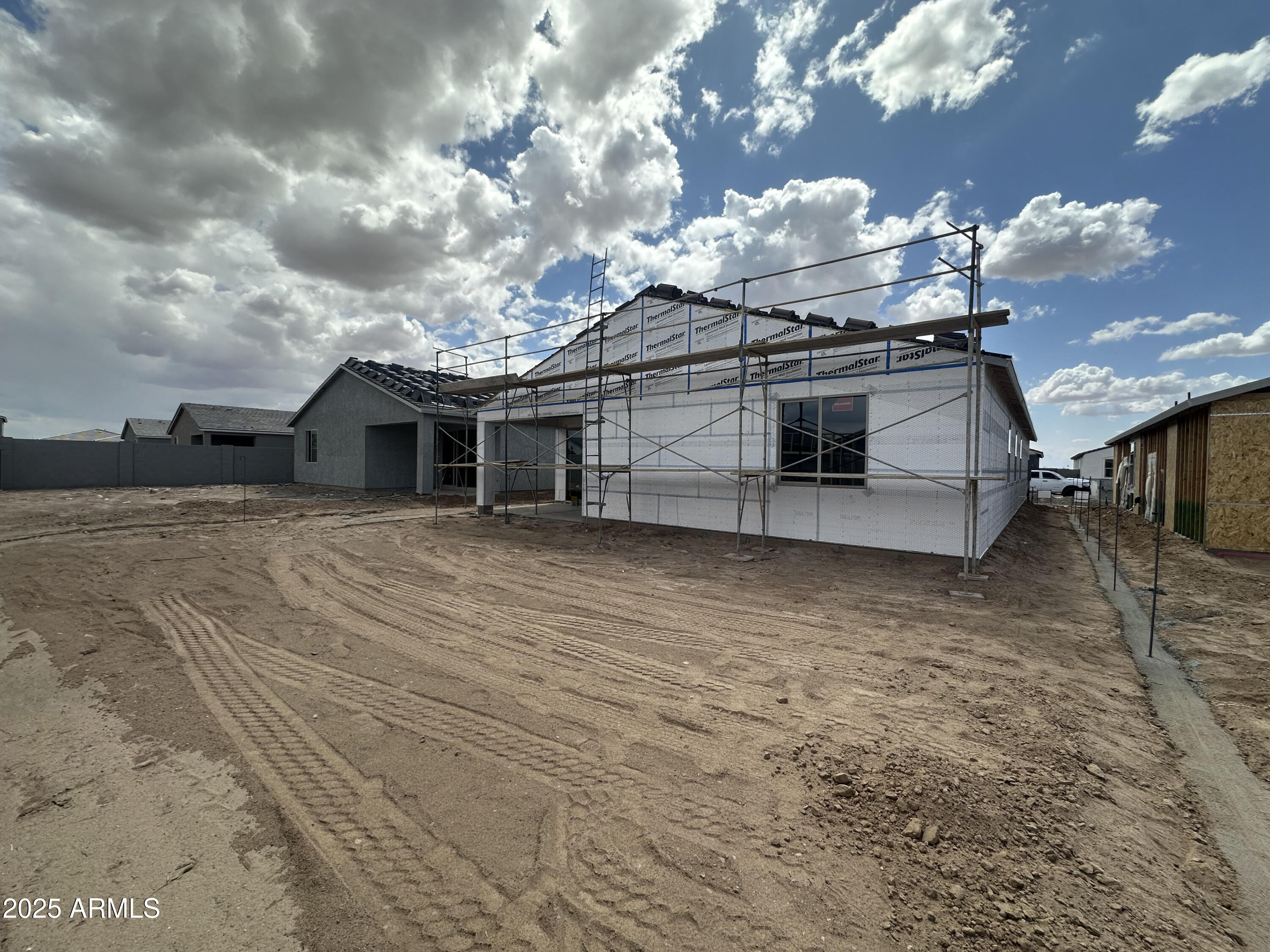 2370 E SPUR Drive