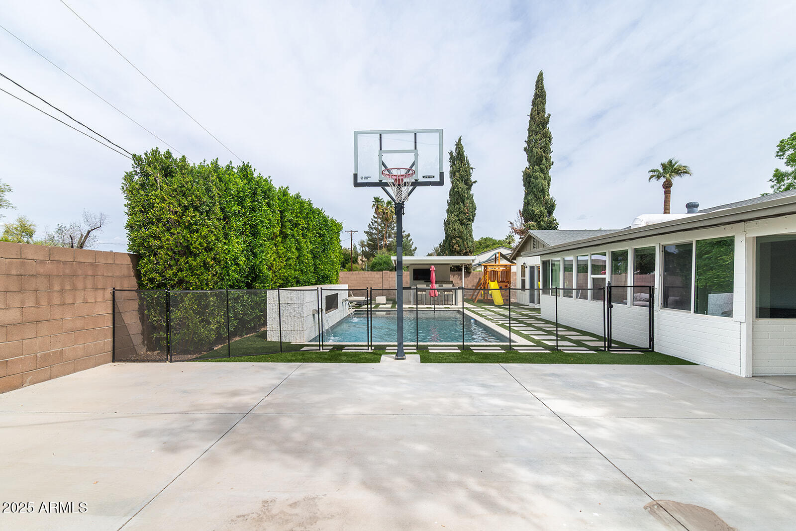 4724 N 36TH Street