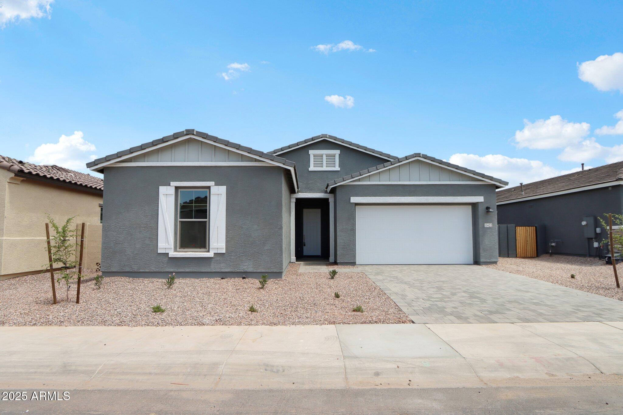 11422 E UTAH Avenue