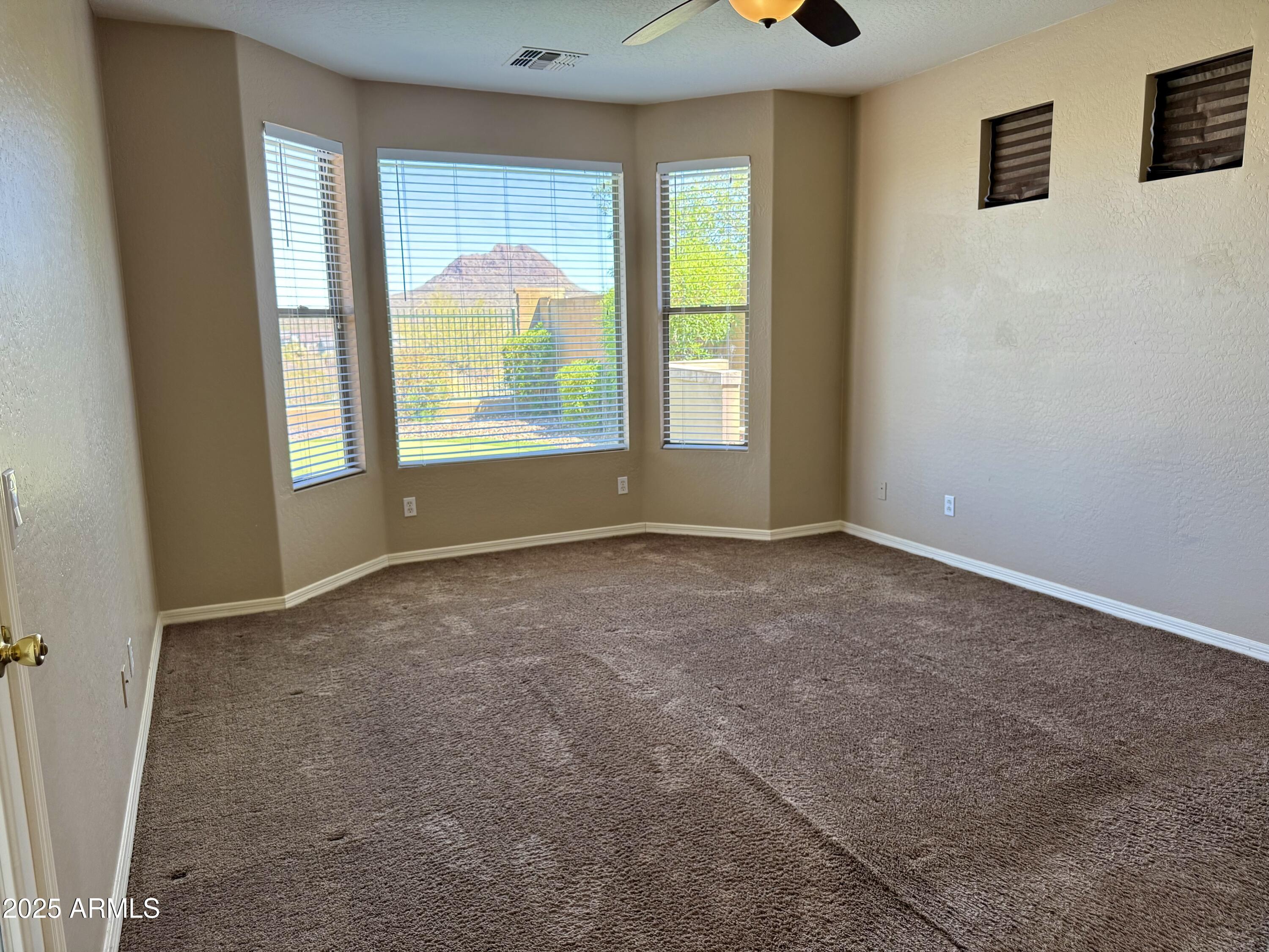 3518 W PLYMOUTH Drive