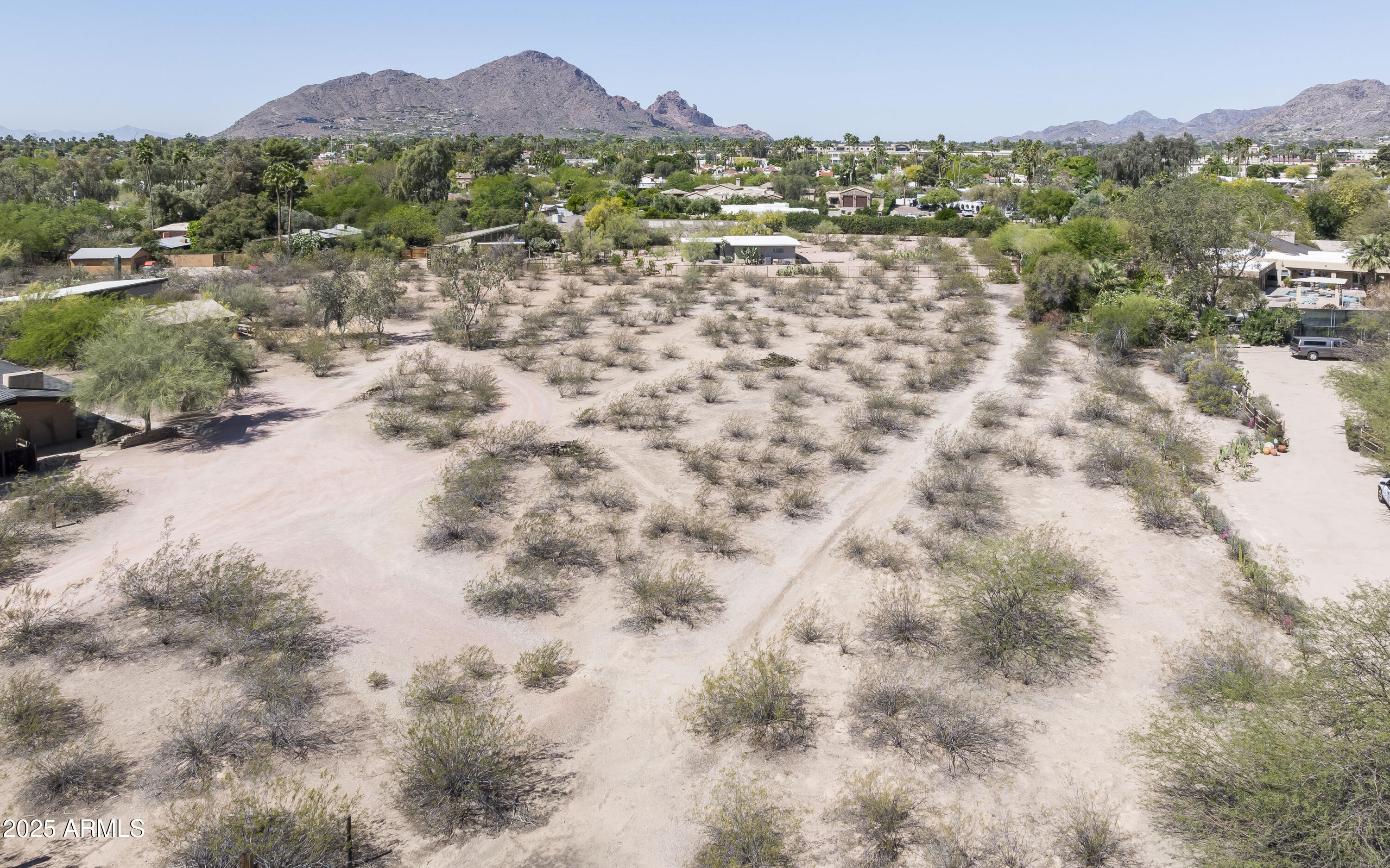 6228 N CATTLE TRACK Road, 1