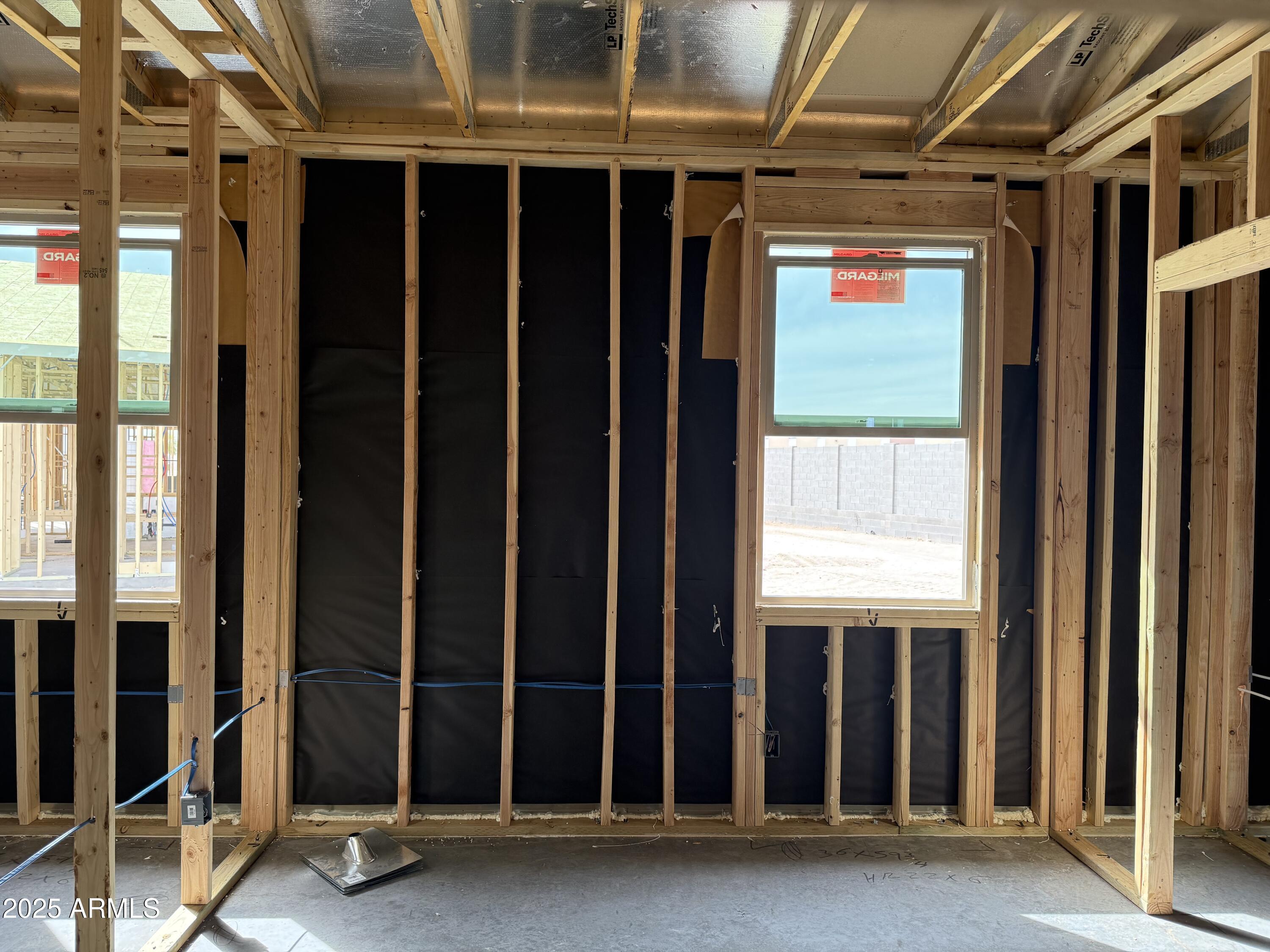 24072 W BOWKER Street