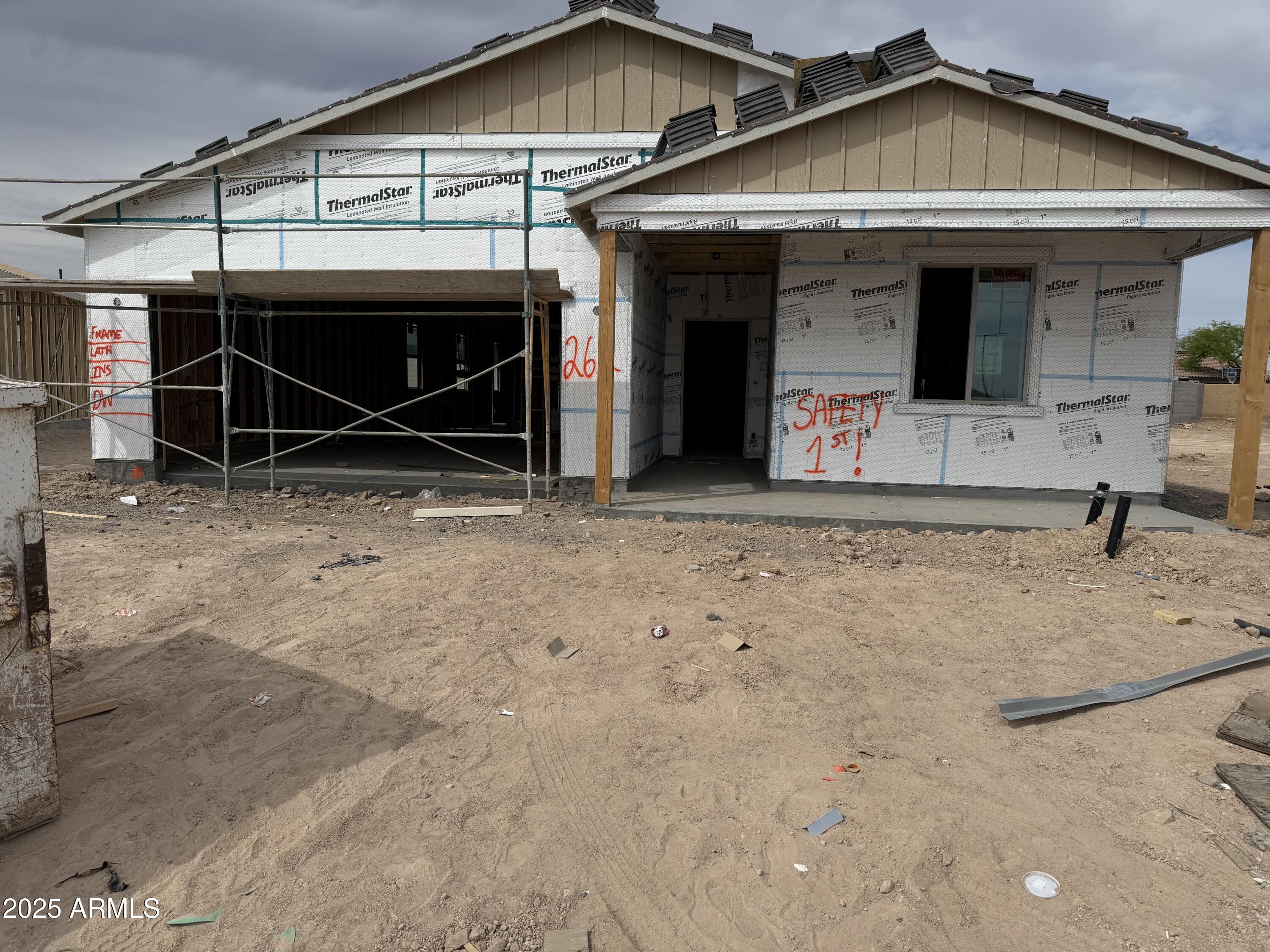 24072 W BOWKER Street