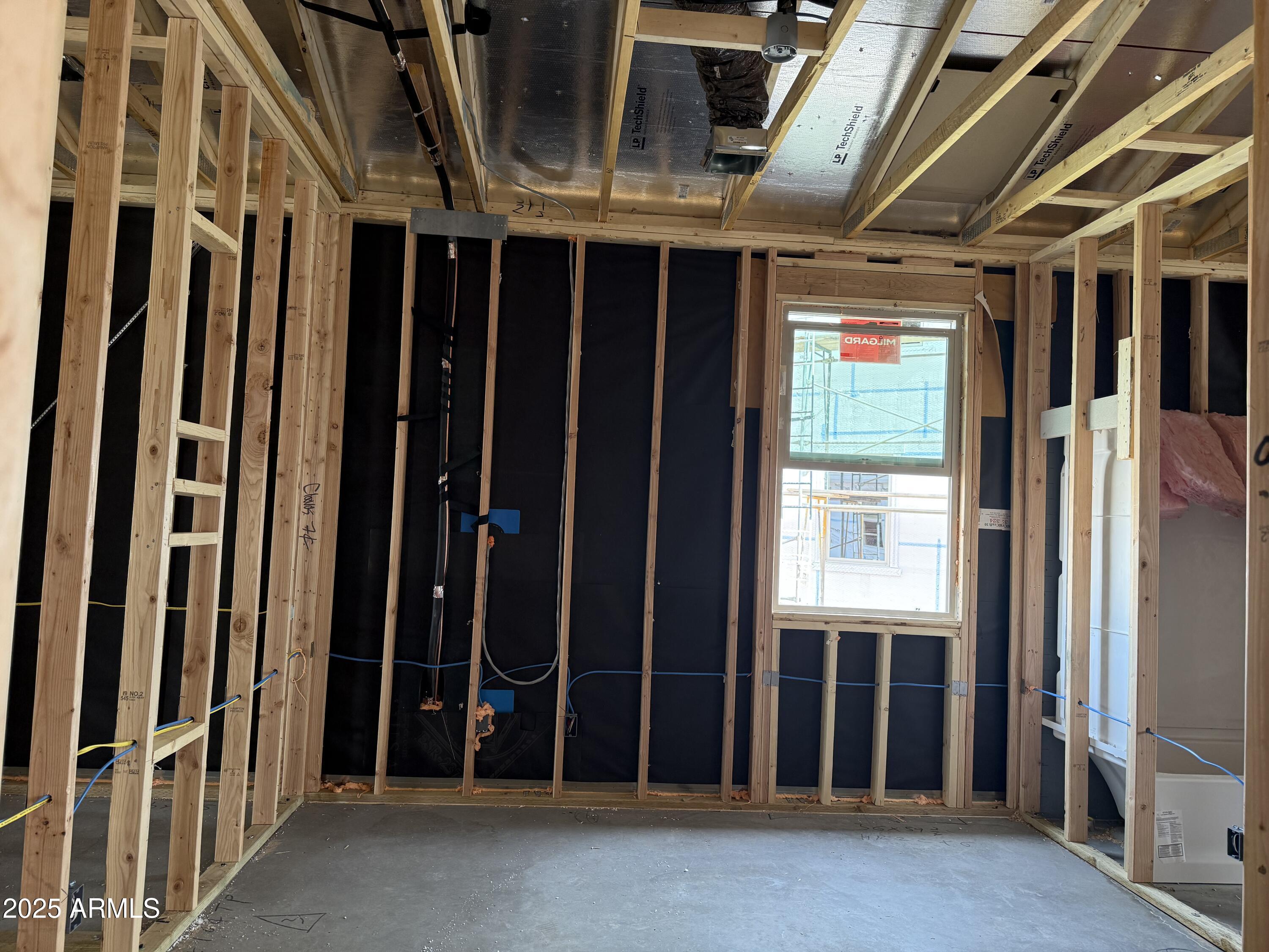 24072 W BOWKER Street