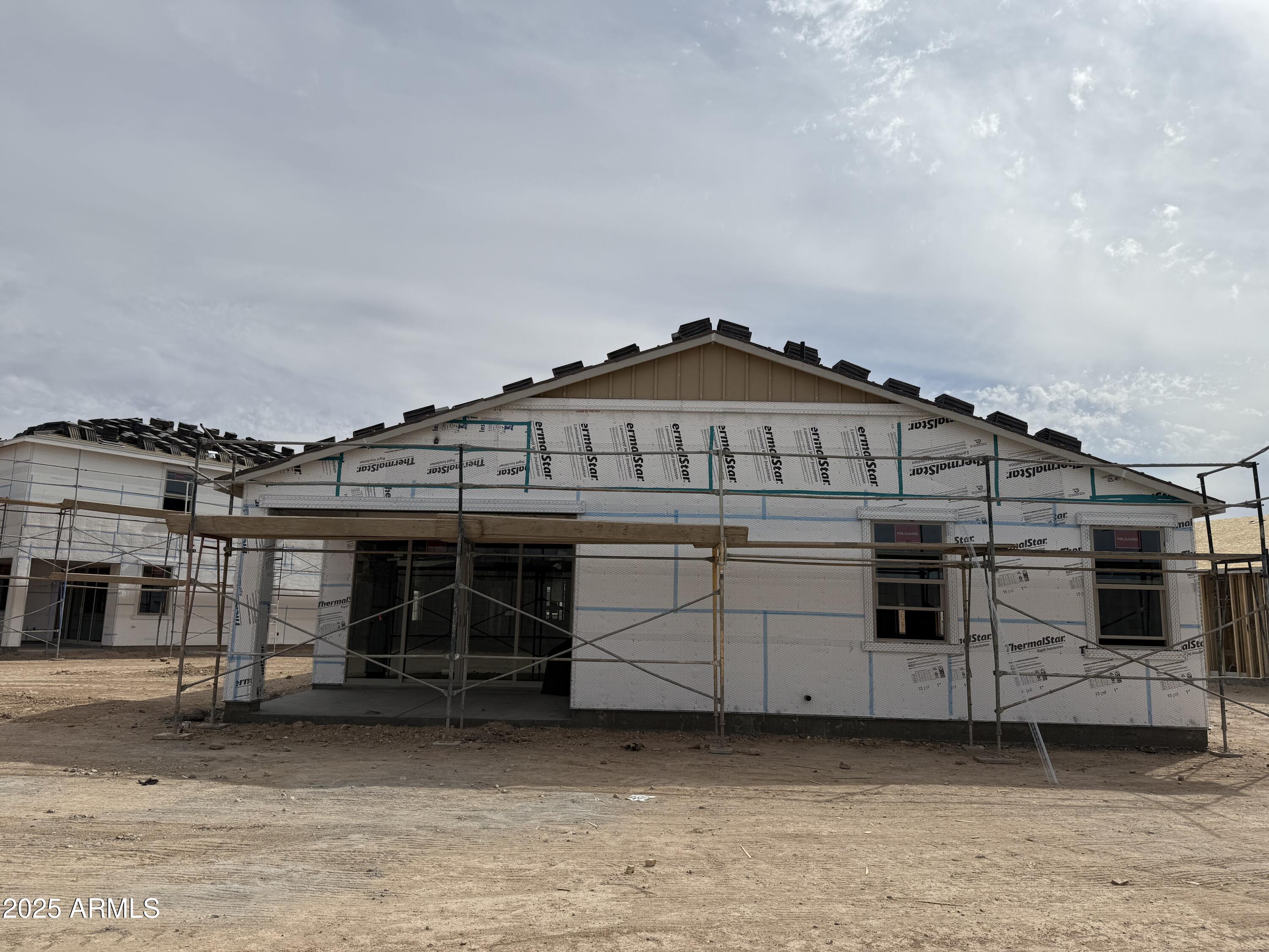 24072 W BOWKER Street