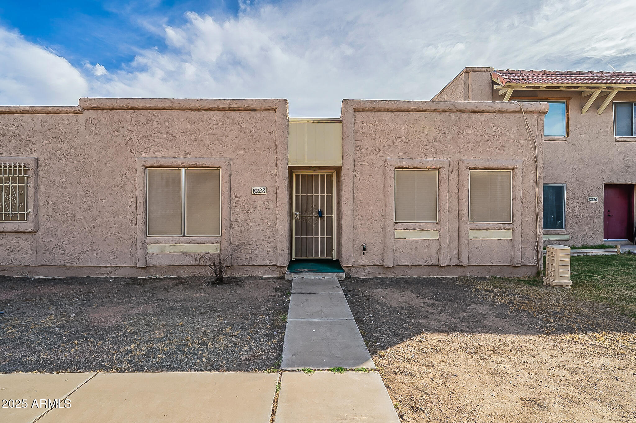 8228 N 33RD Avenue