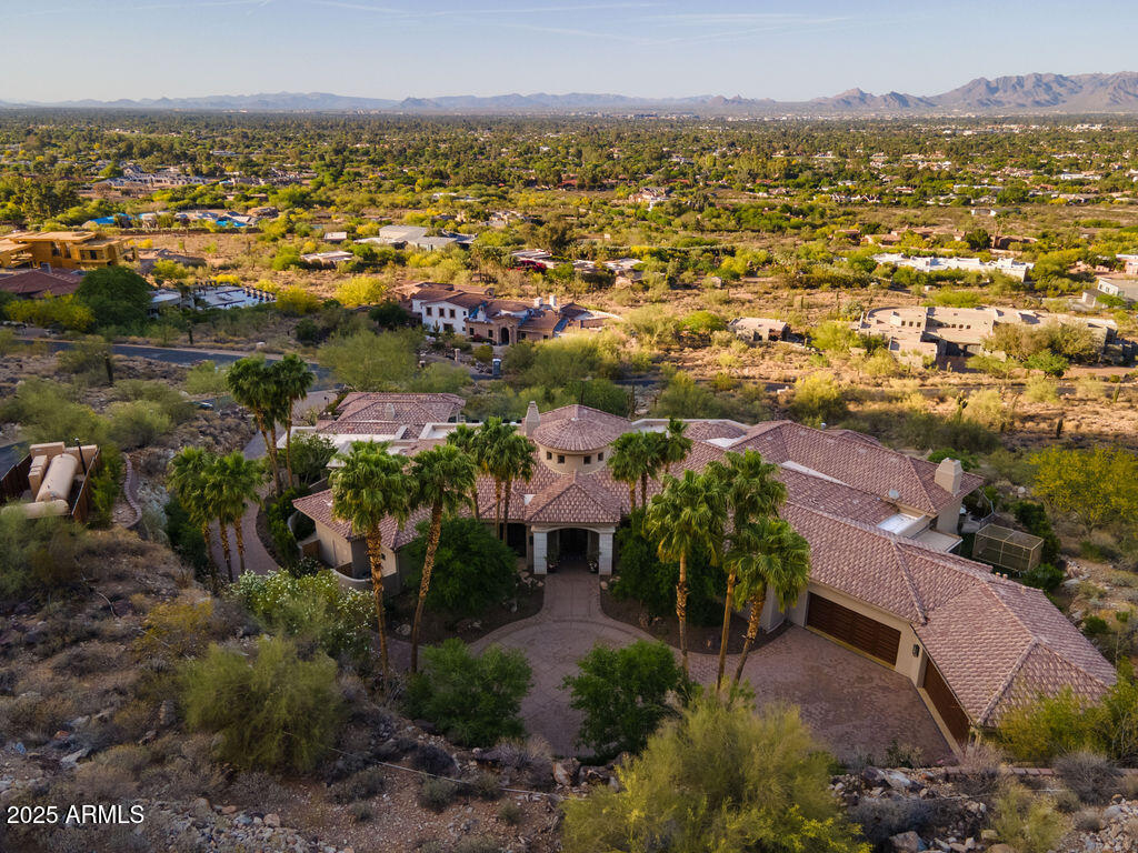 7801 N SAGUARO Drive