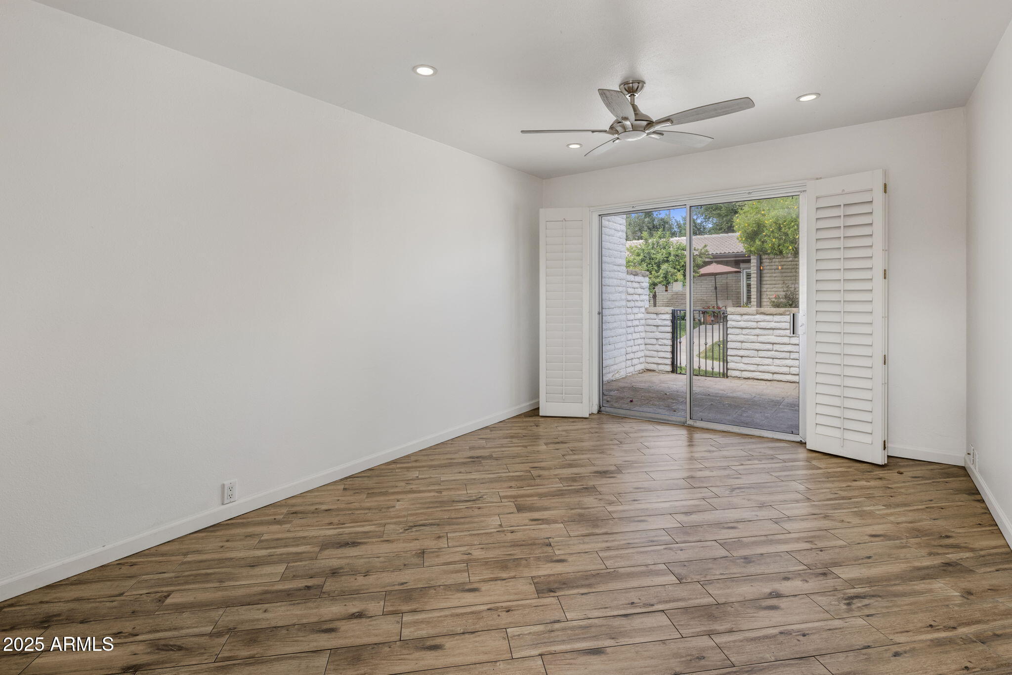 4800 N 68TH Street, 247