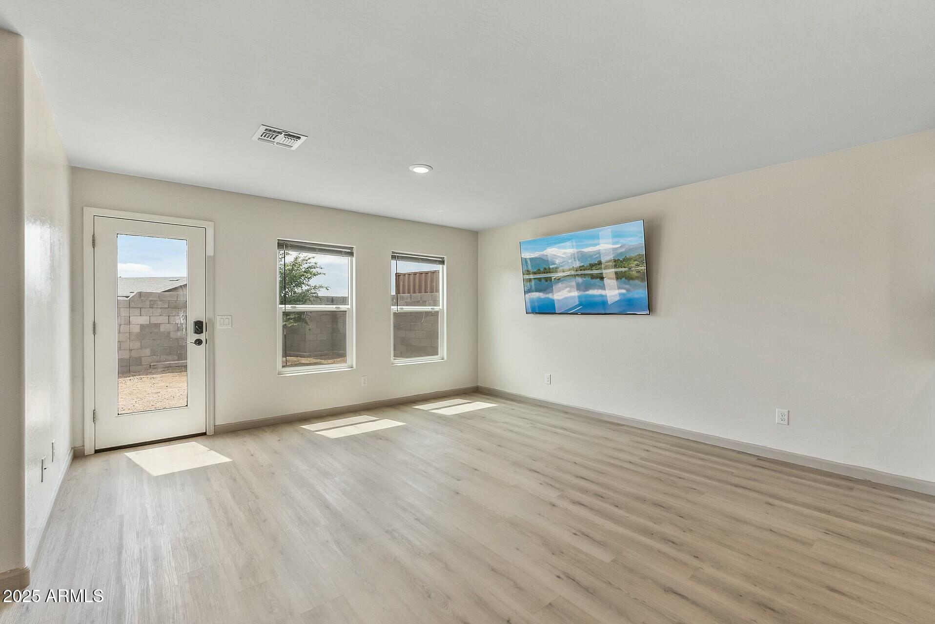 459 BRANDEIS Drive