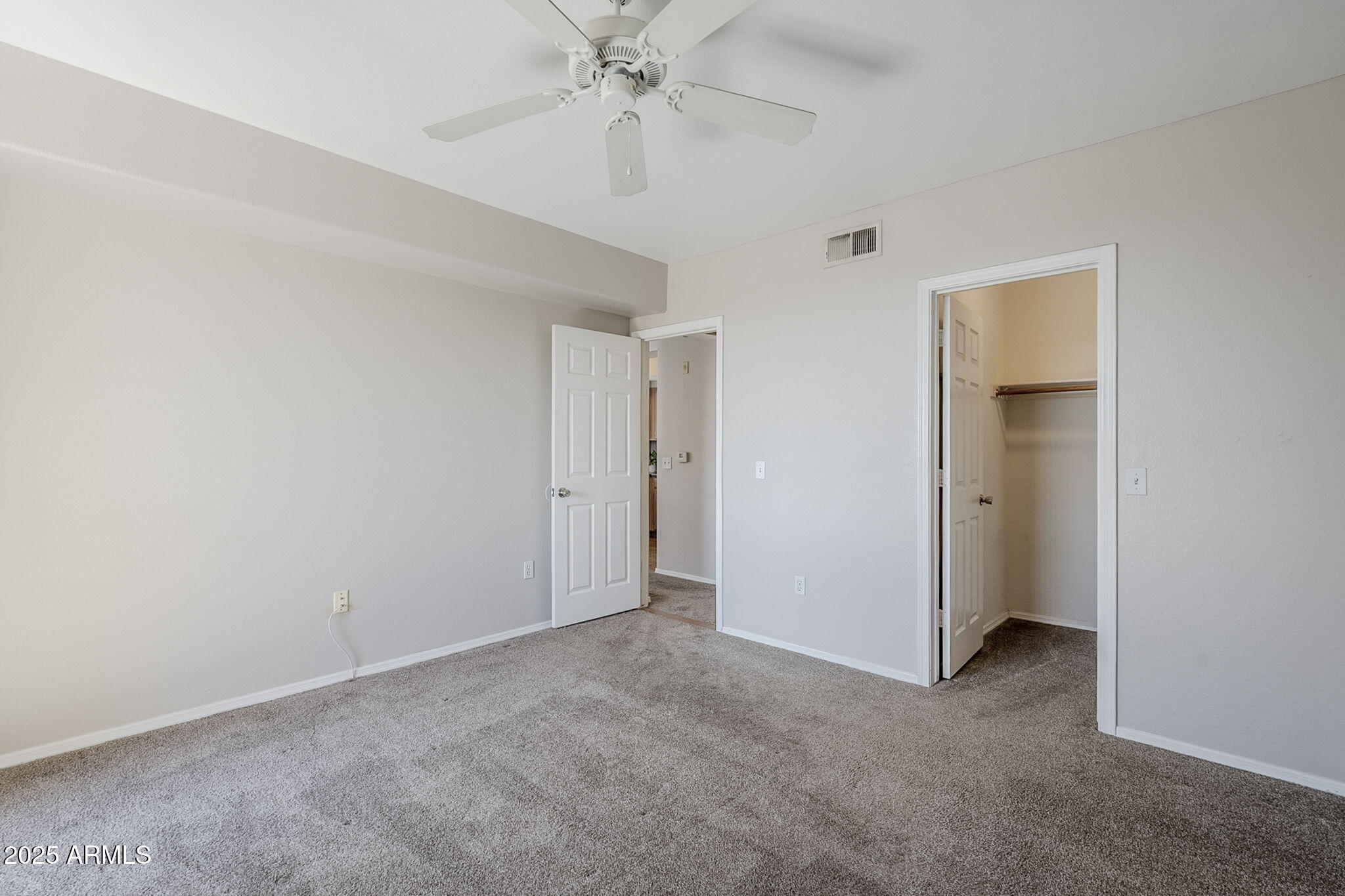 4925 E DESERT COVE Avenue, 326