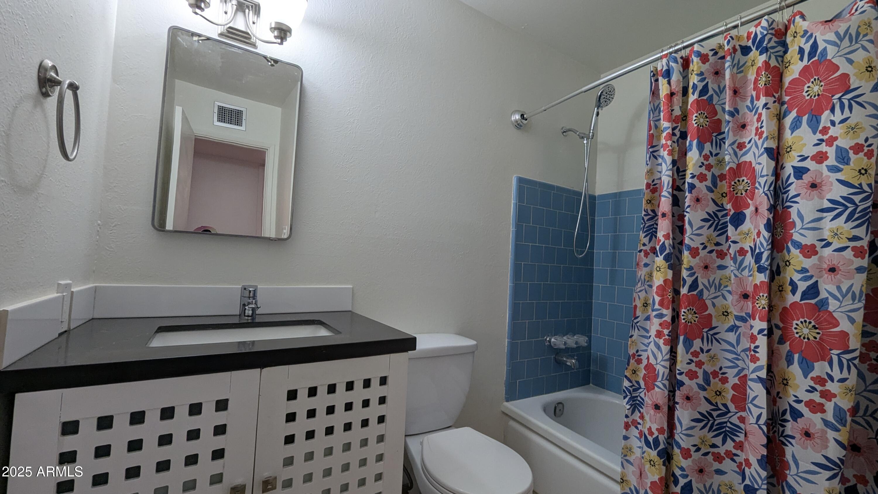 7248 E GRANADA Road