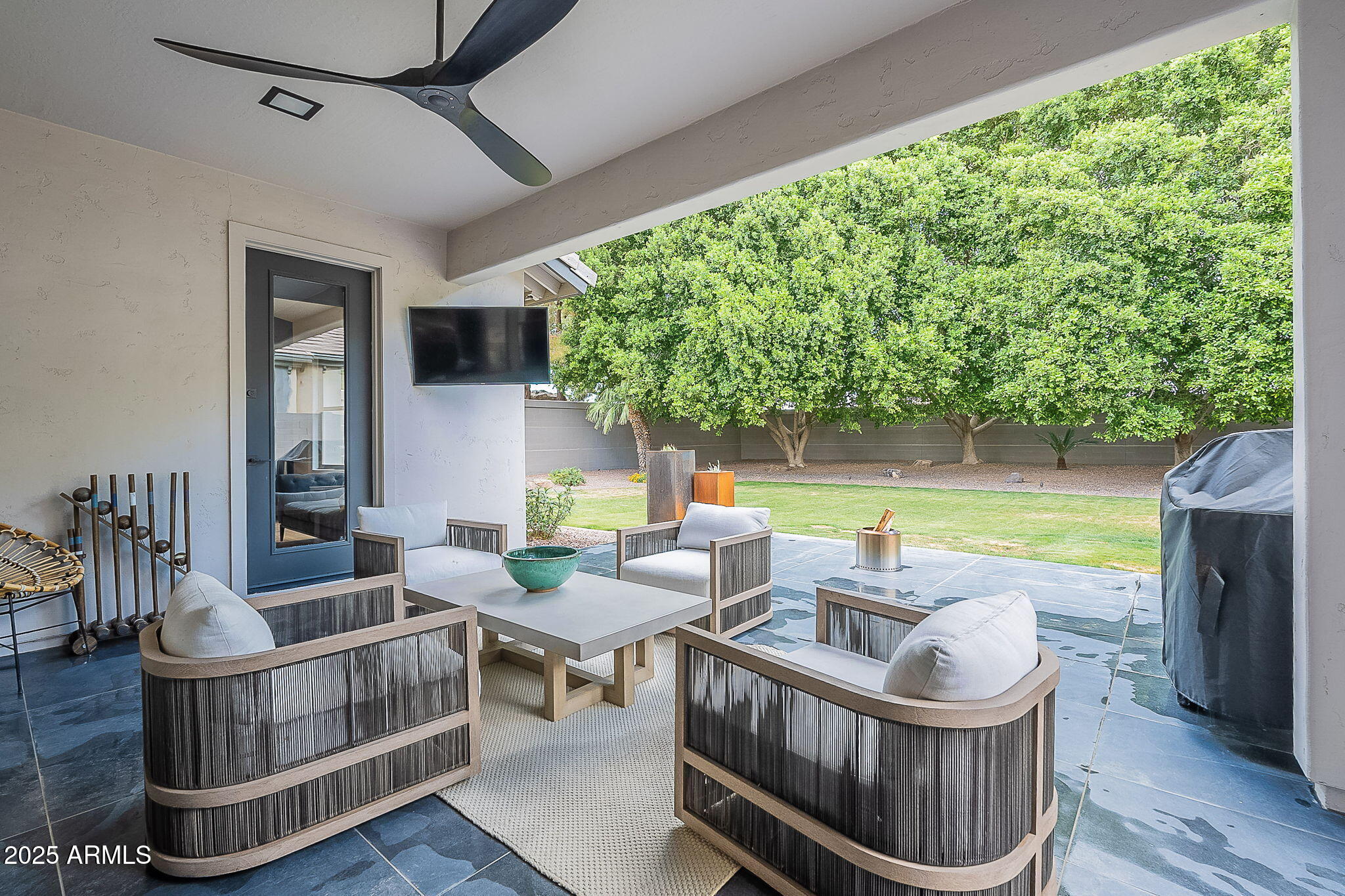 194 W SUNBURST Lane