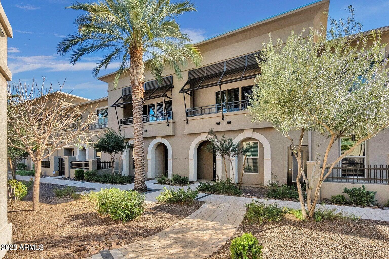 6565 E THOMAS Road, 1090