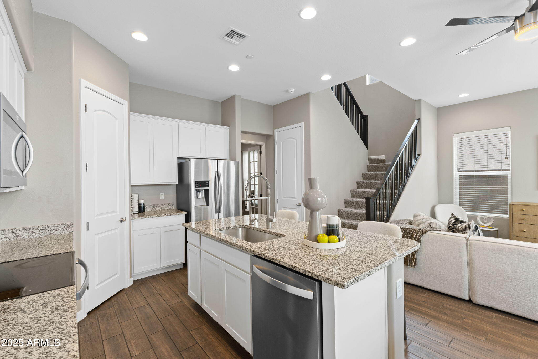 4344 E Granada Road