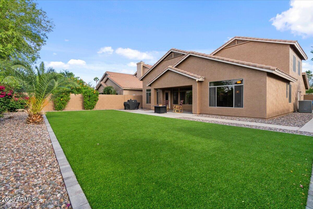 5330 W MORGAN Place