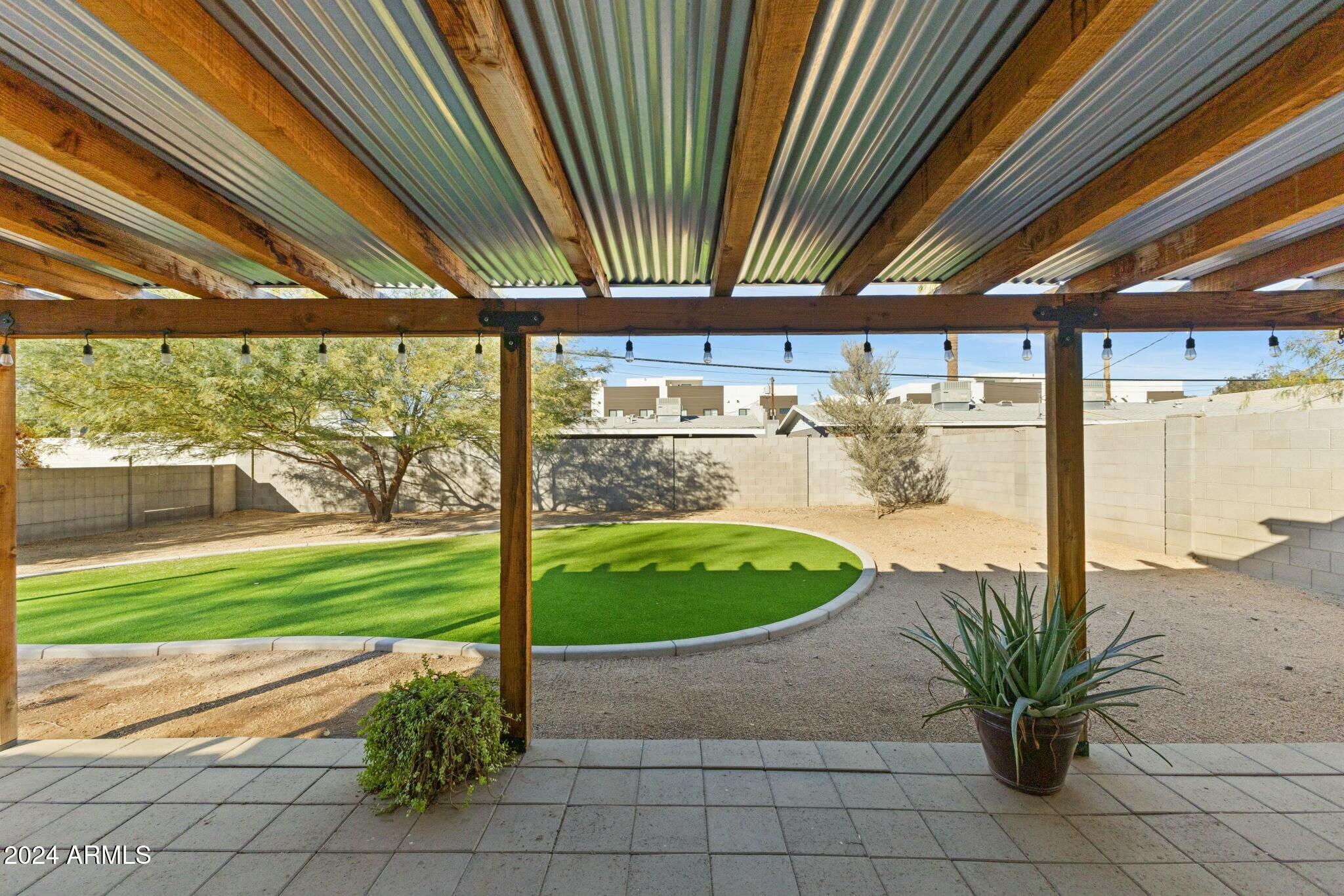 1108 E GEORGIA Avenue