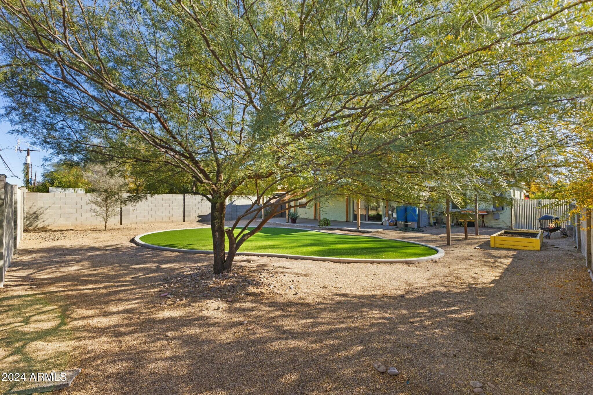 1108 E GEORGIA Avenue