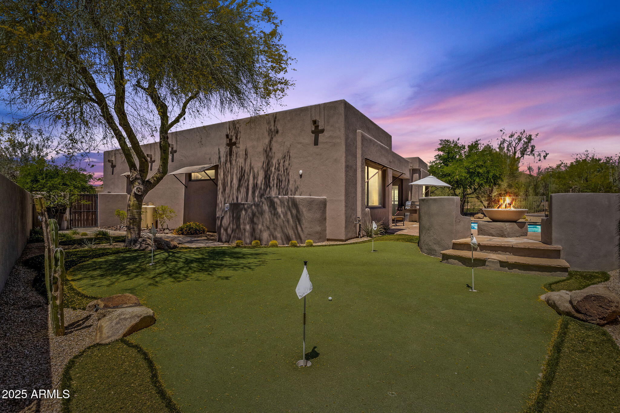 11123 E MONUMENT Drive