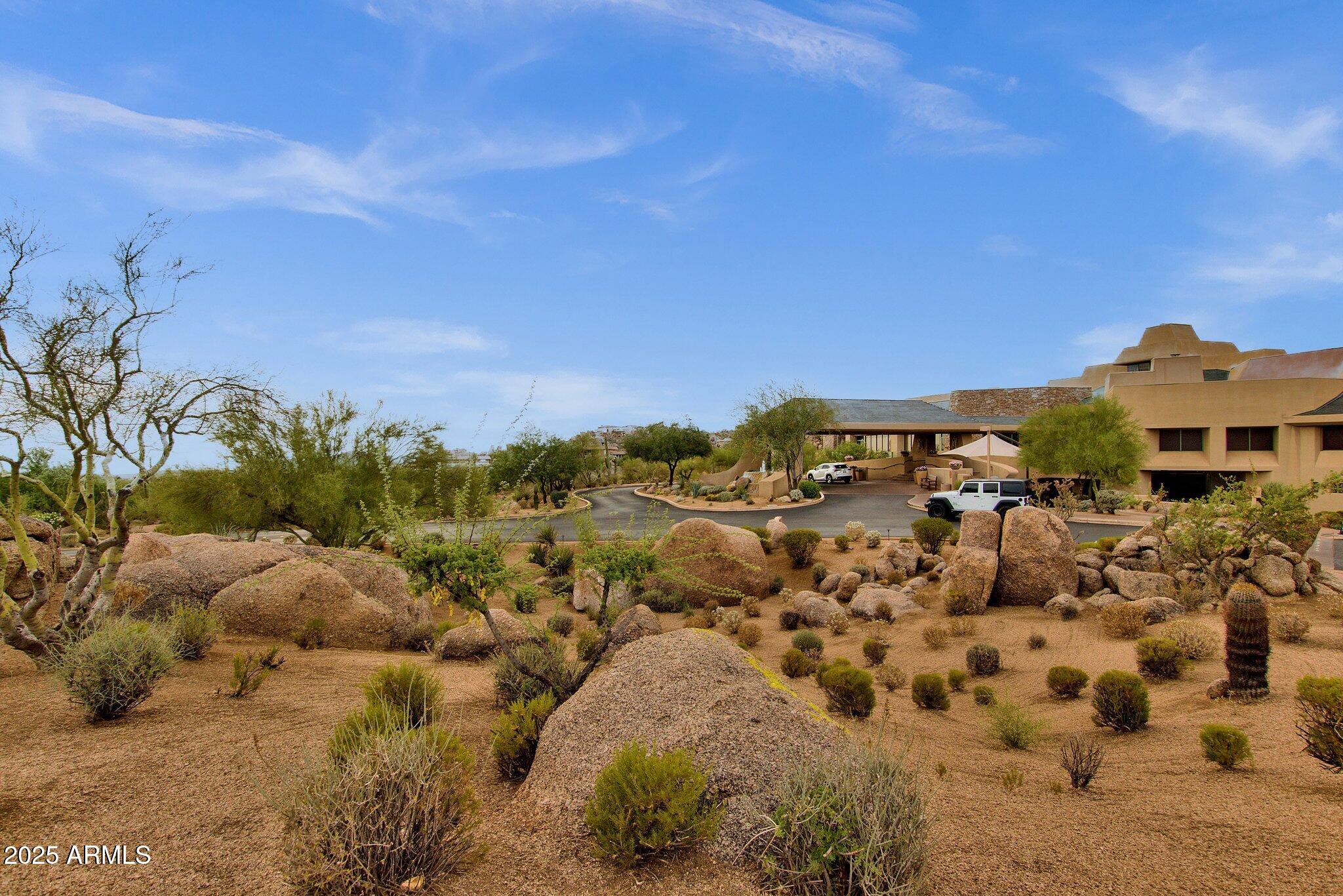 11123 E MONUMENT Drive