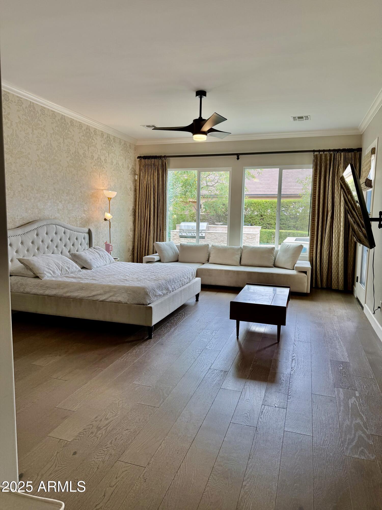 804 W CLAREMONT Street, Phoenix