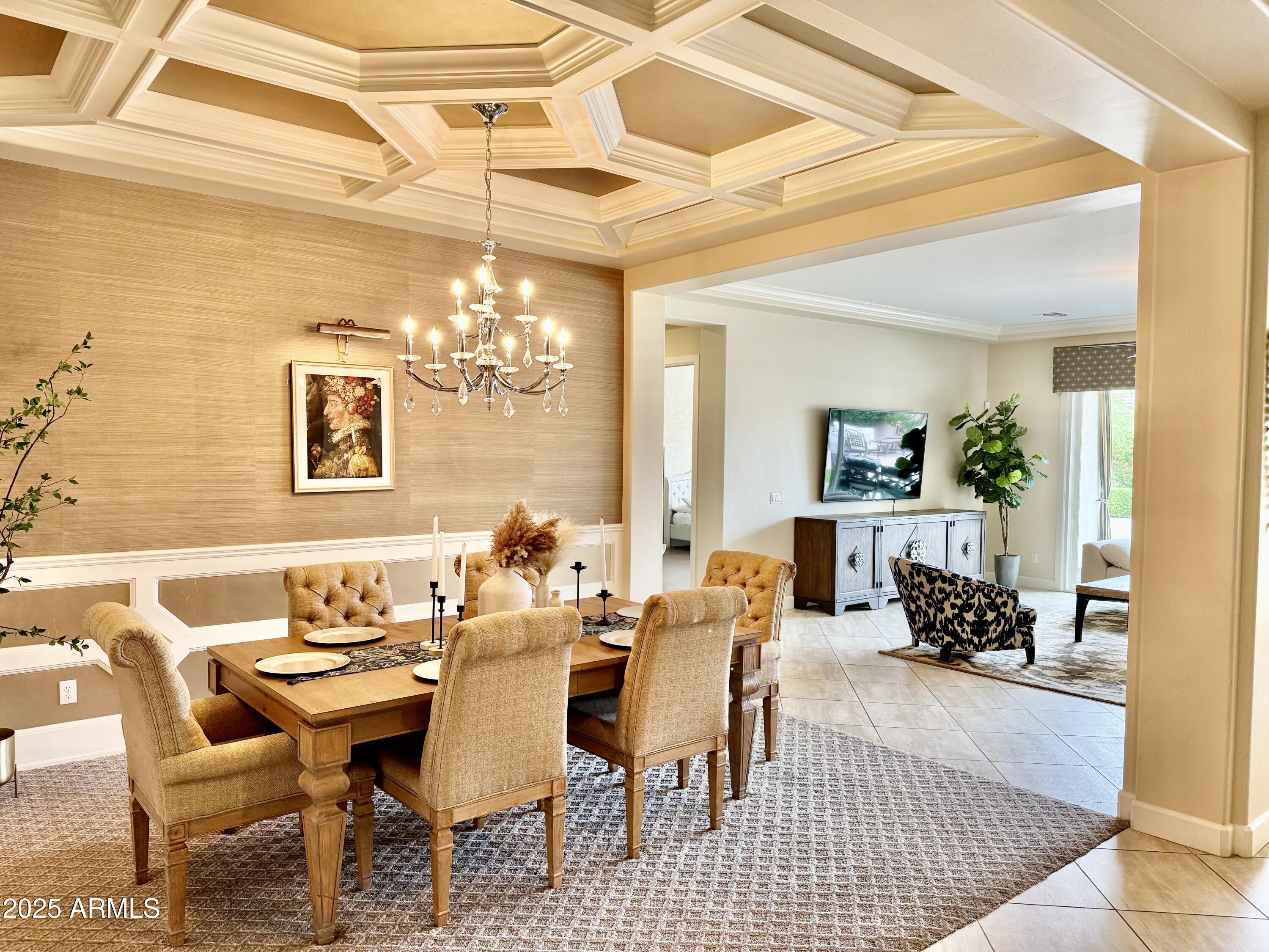 804 W CLAREMONT Street, Phoenix