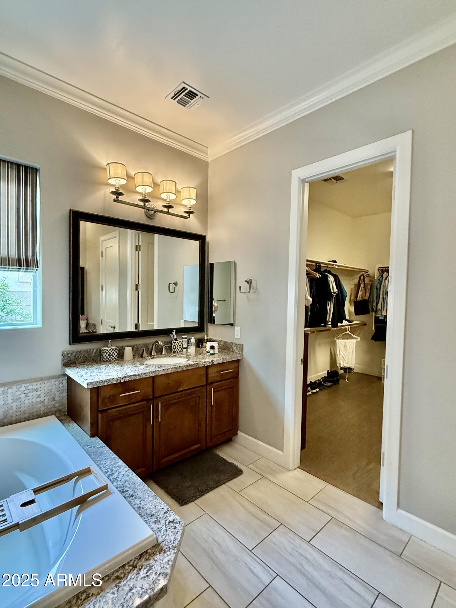 804 W CLAREMONT Street, Phoenix