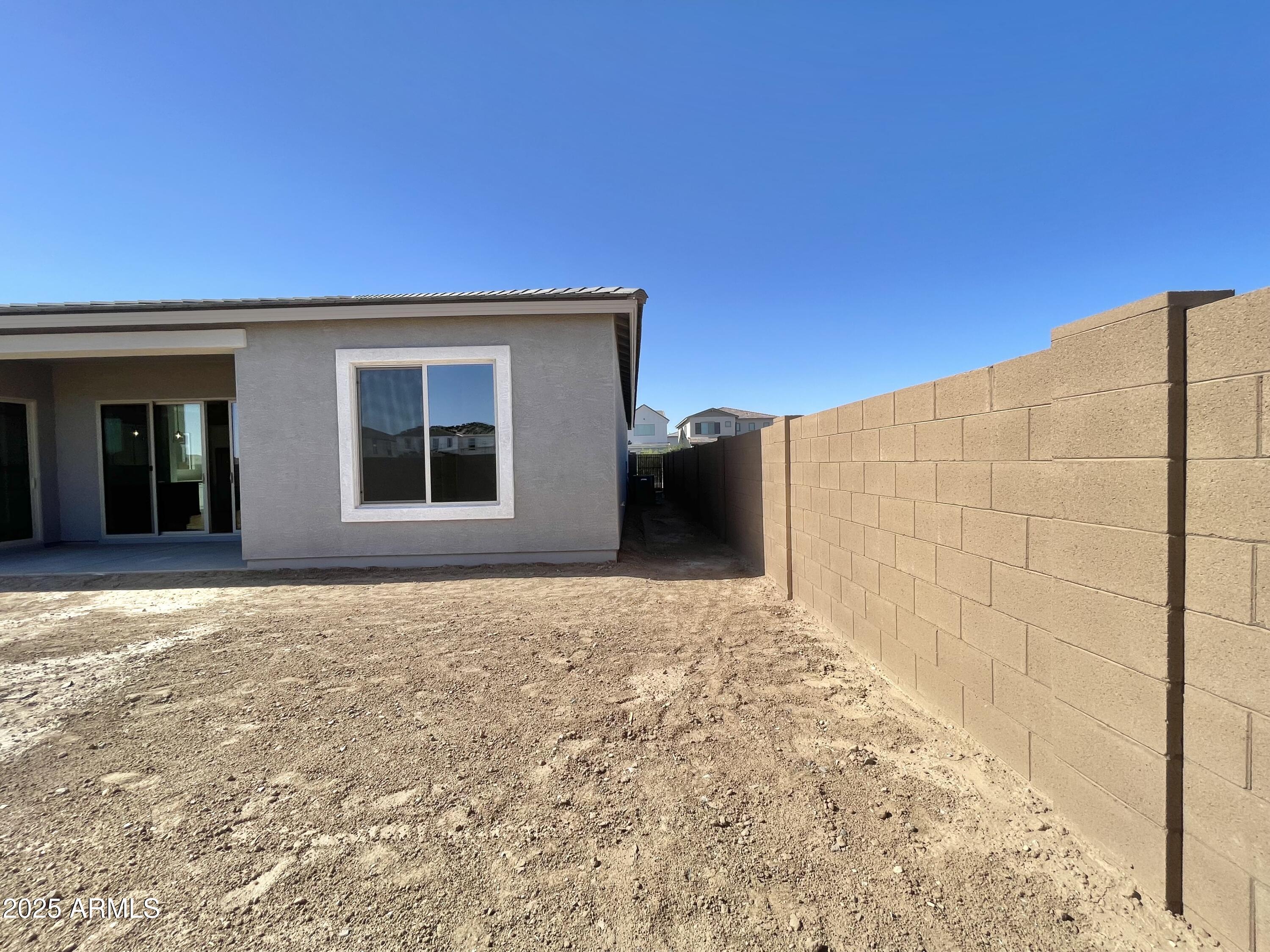 22709 E SADDLE Way