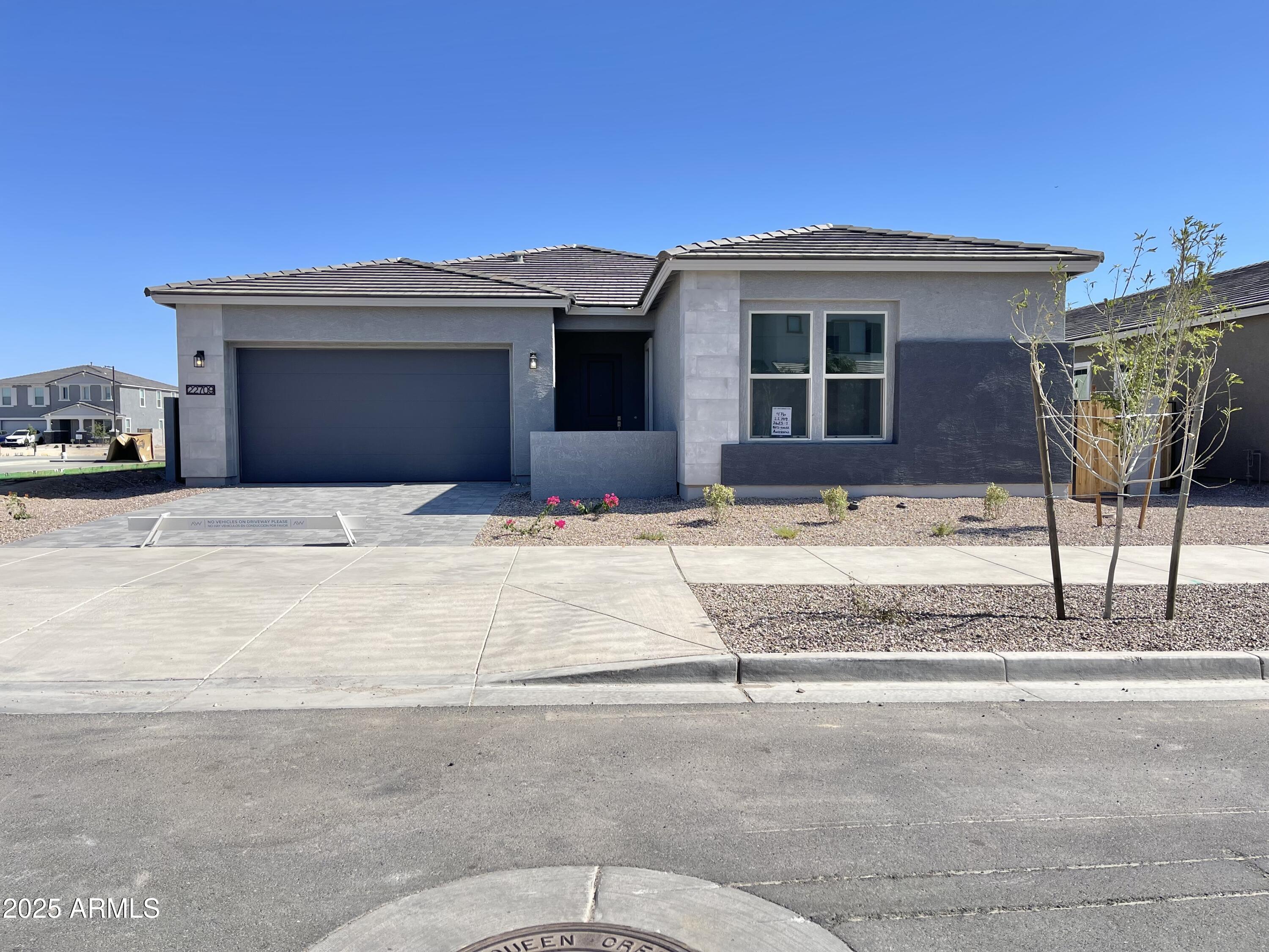 22709 E SADDLE Way