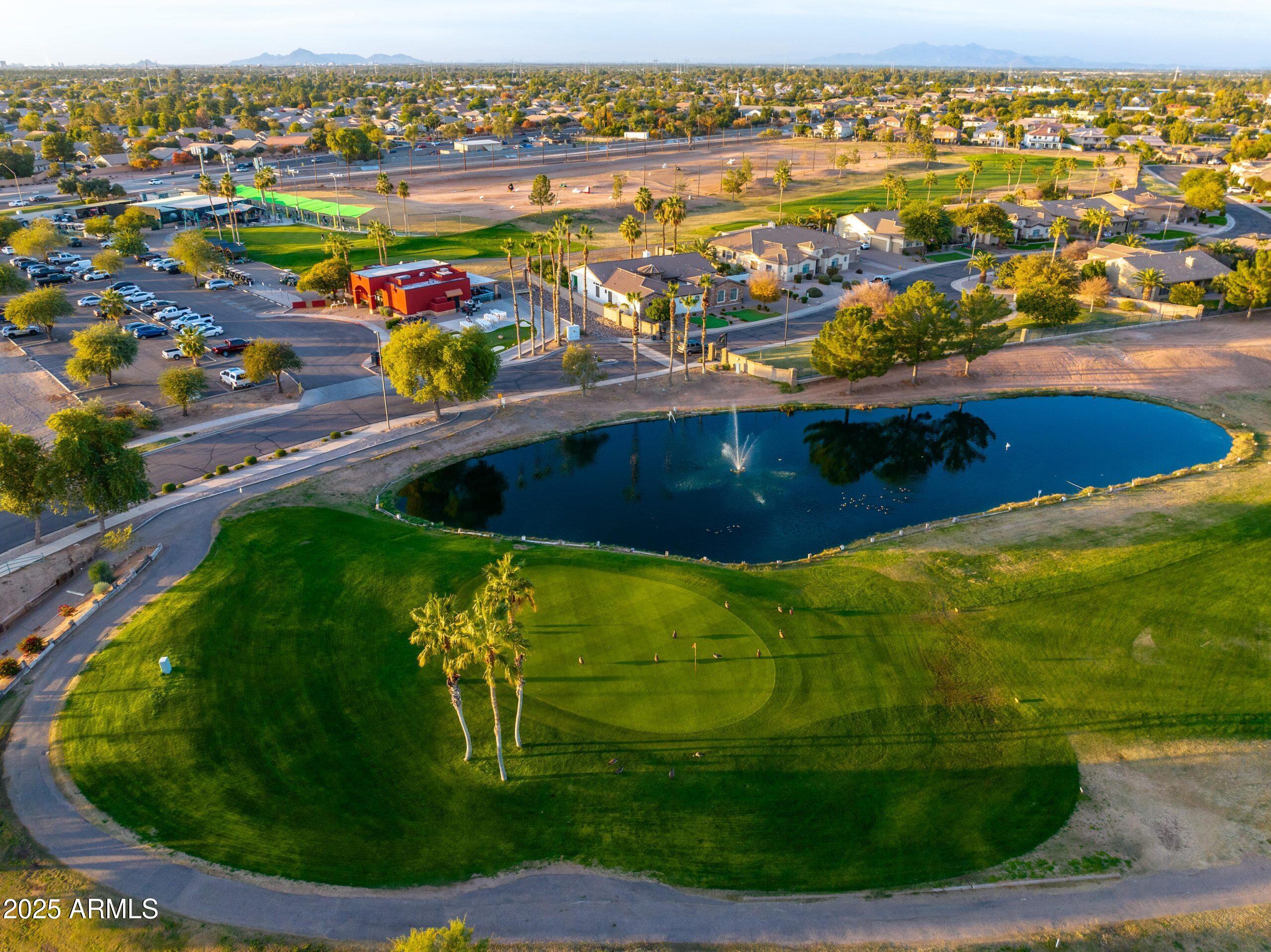 2503 E CAMELLIA Drive