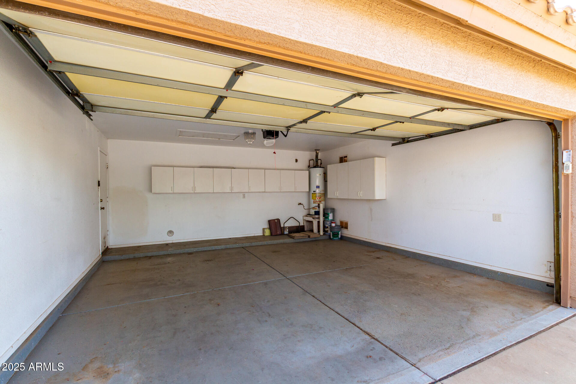 2503 E CAMELLIA Drive