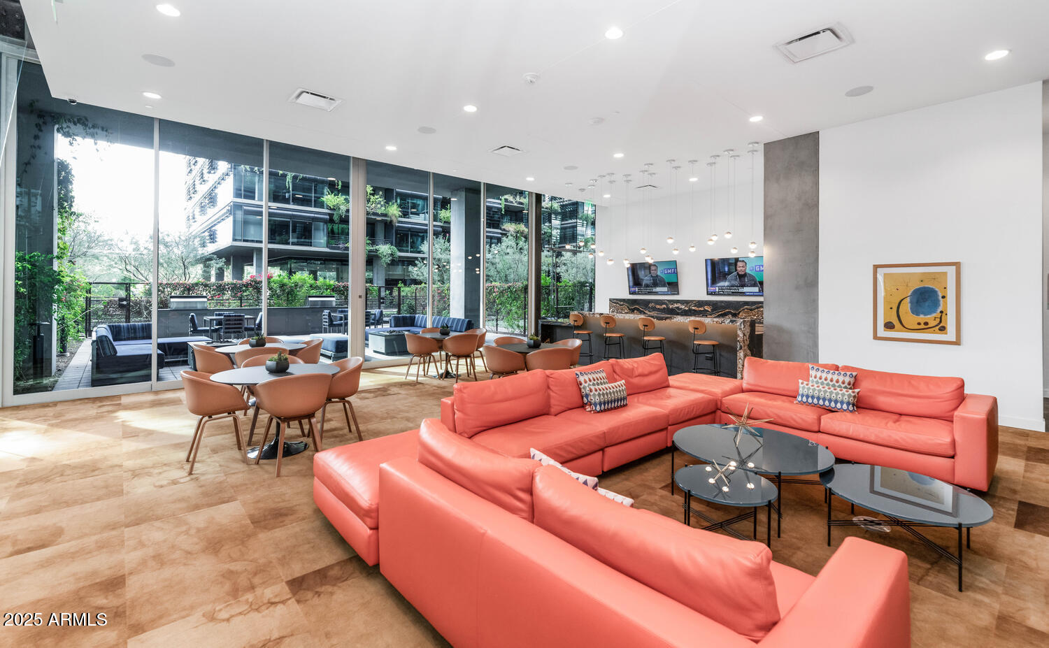 7180 E KIERLAND Boulevard, 806