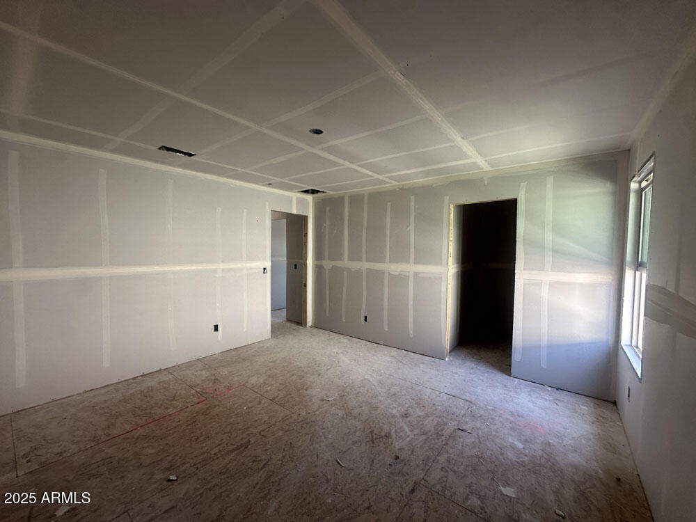 2325 E HOMESTEADER Road