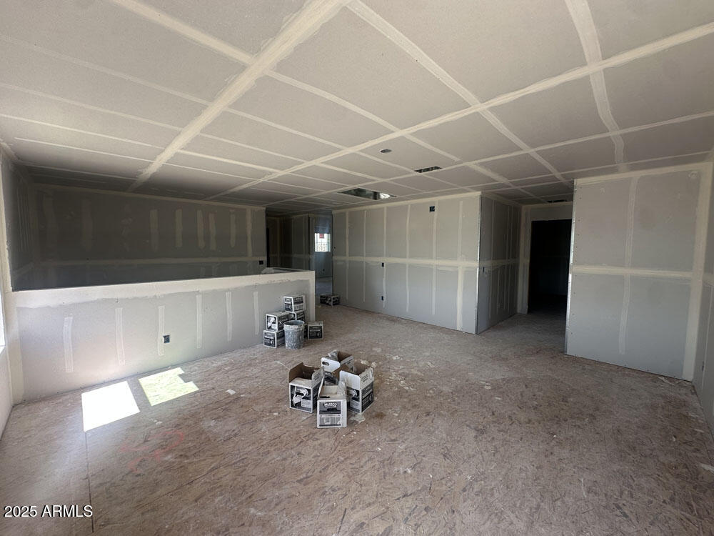 2325 E HOMESTEADER Road