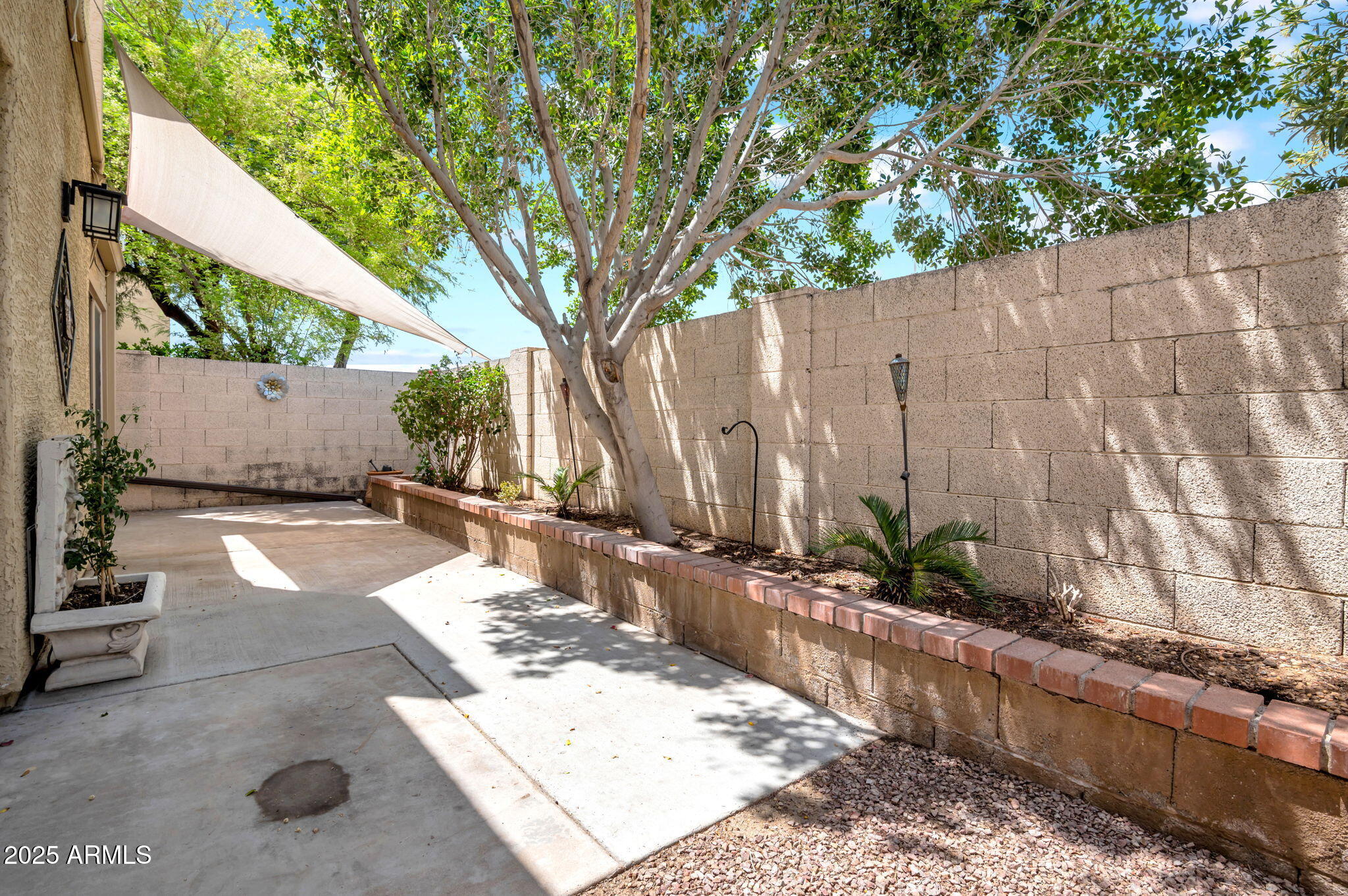 10235 N 31ST Street, 15