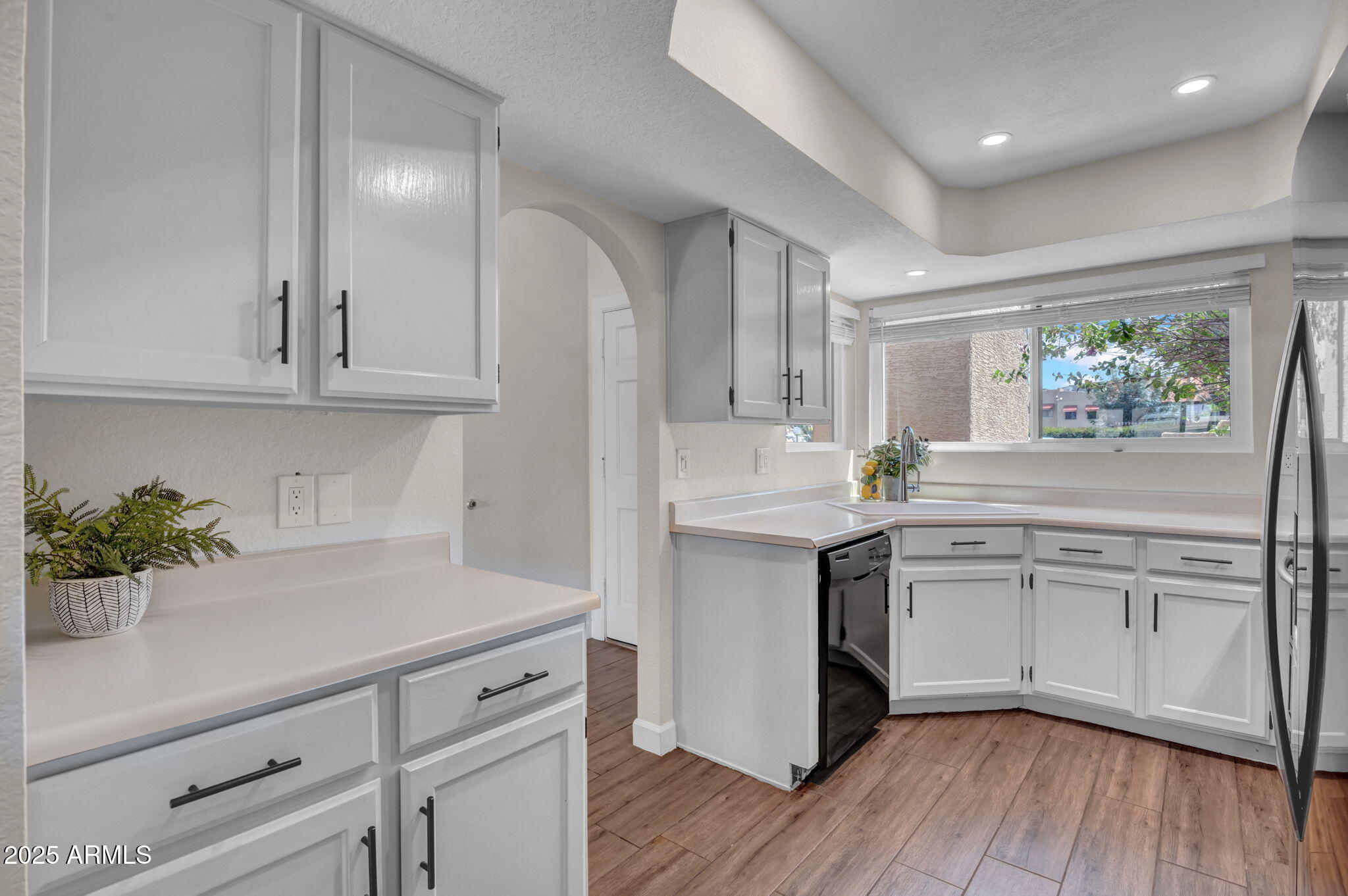 10235 N 31ST Street, 15