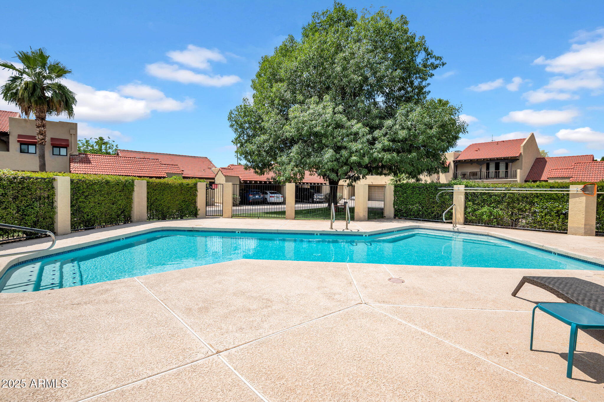 10235 N 31ST Street, 15