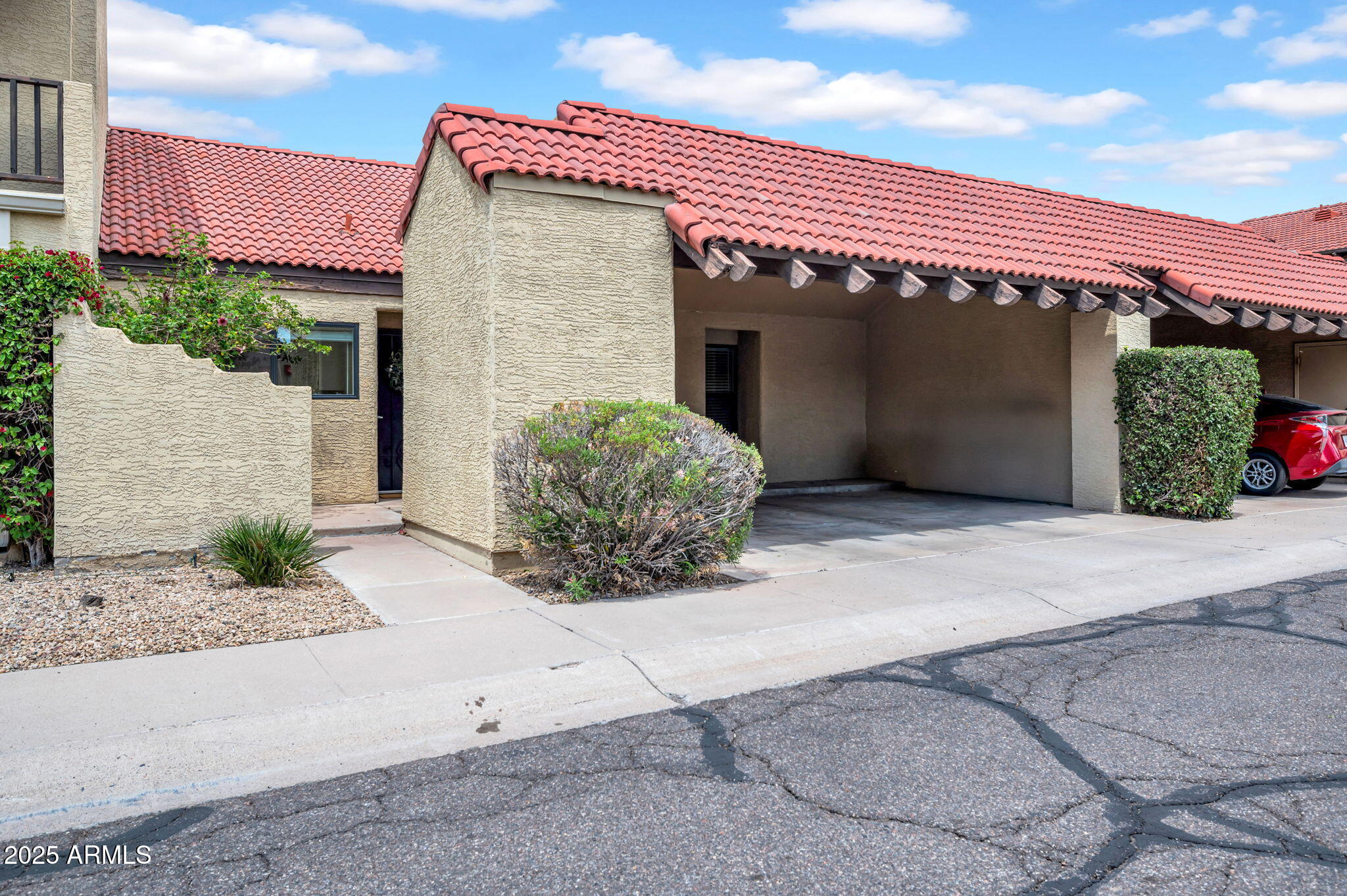 10235 N 31ST Street, 15