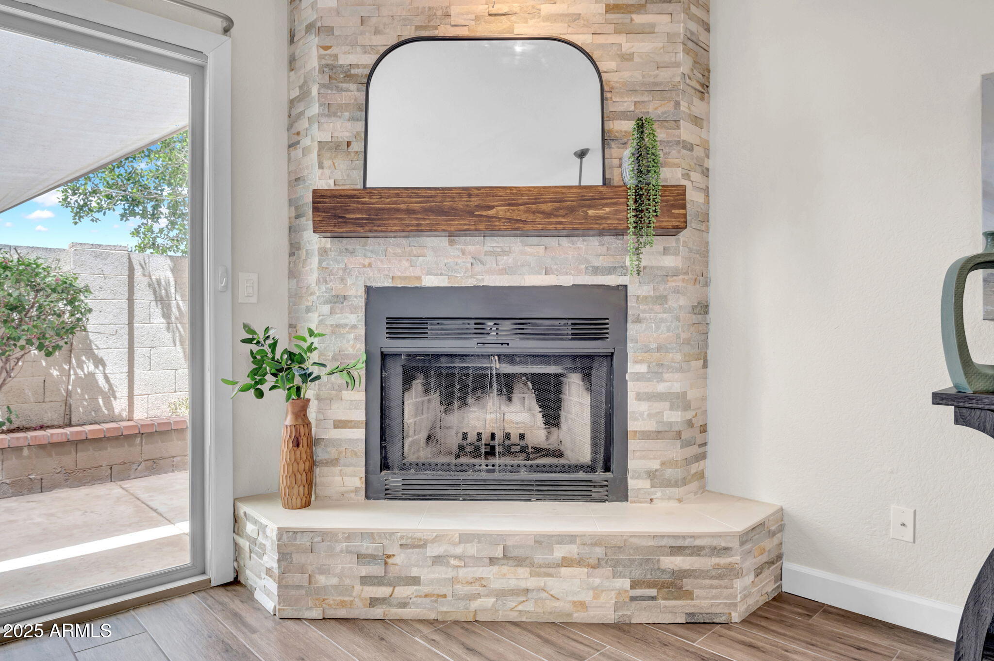 10235 N 31ST Street, 15