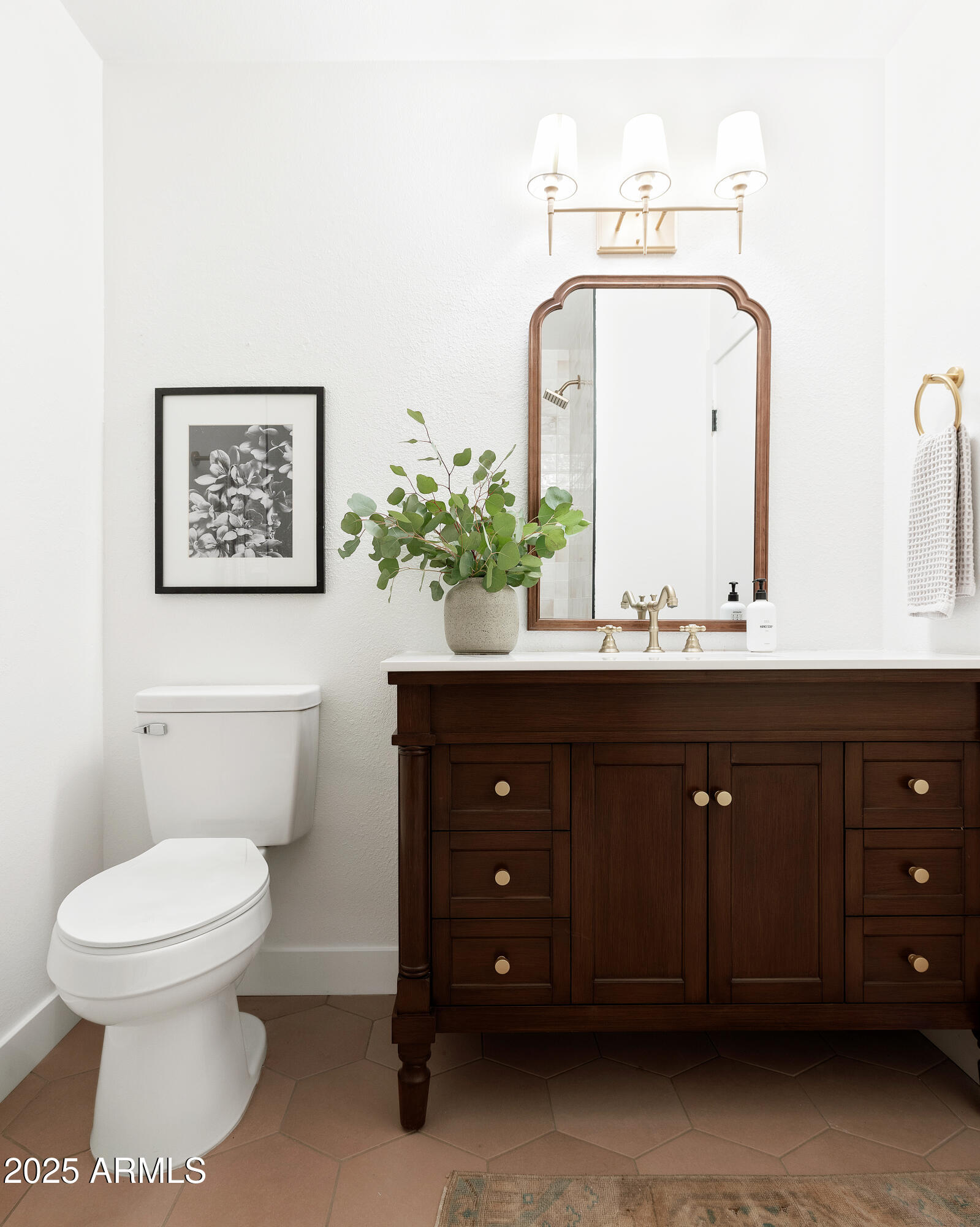 1631 E GARDENIA Avenue