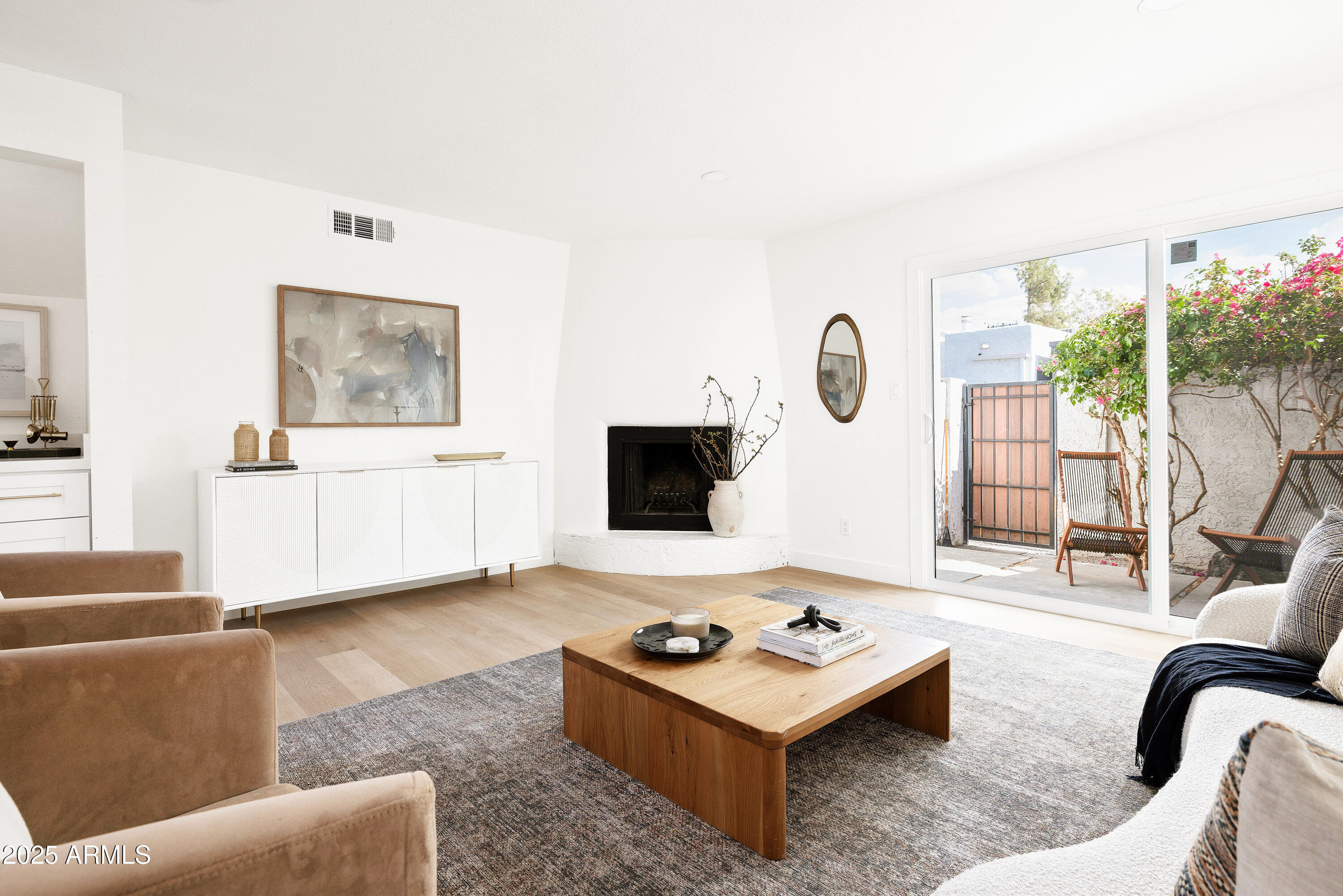 1631 E GARDENIA Avenue