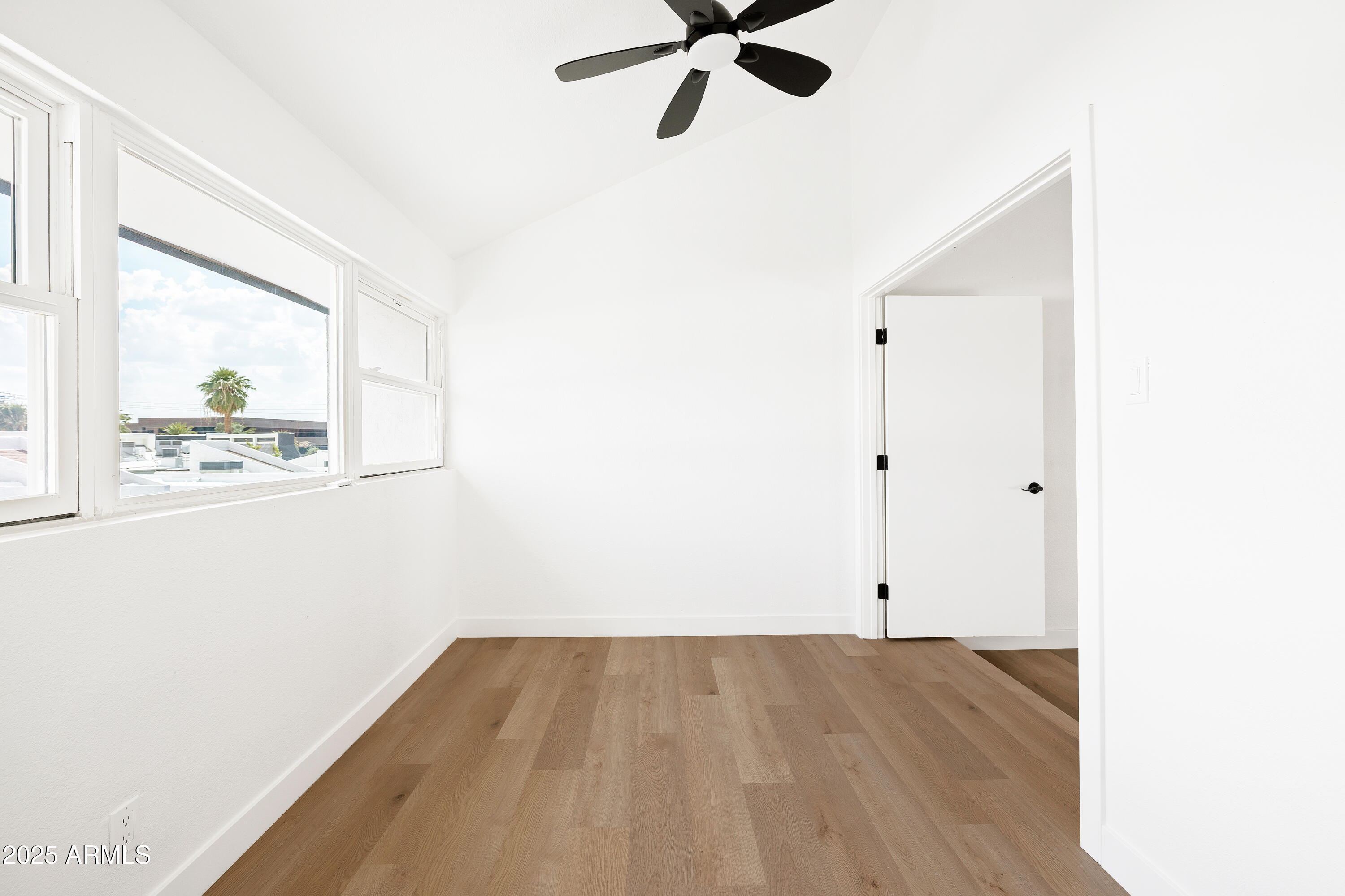 1631 E GARDENIA Avenue