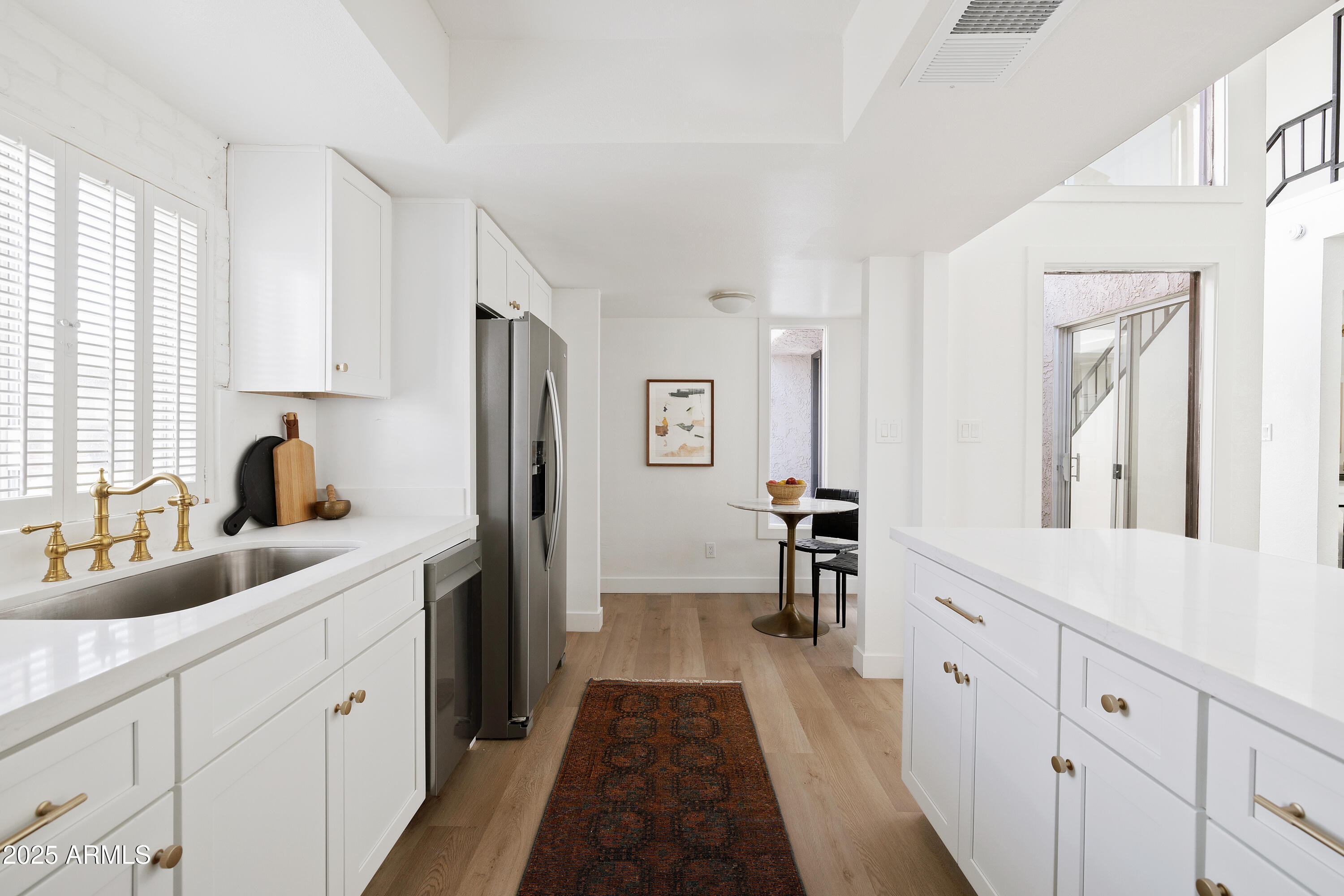 1631 E GARDENIA Avenue